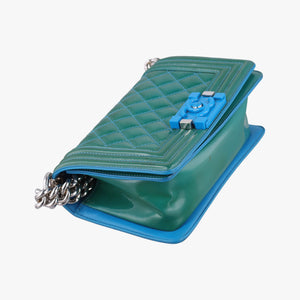 Pre-owned Chanel BOY CHANEL Green Patent Leather A92692 shoulderbag | stylenewstar