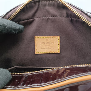 Vintage Louis Vuitton Summit Drive Amarante Vernis M93516 handbag | stylenewstar