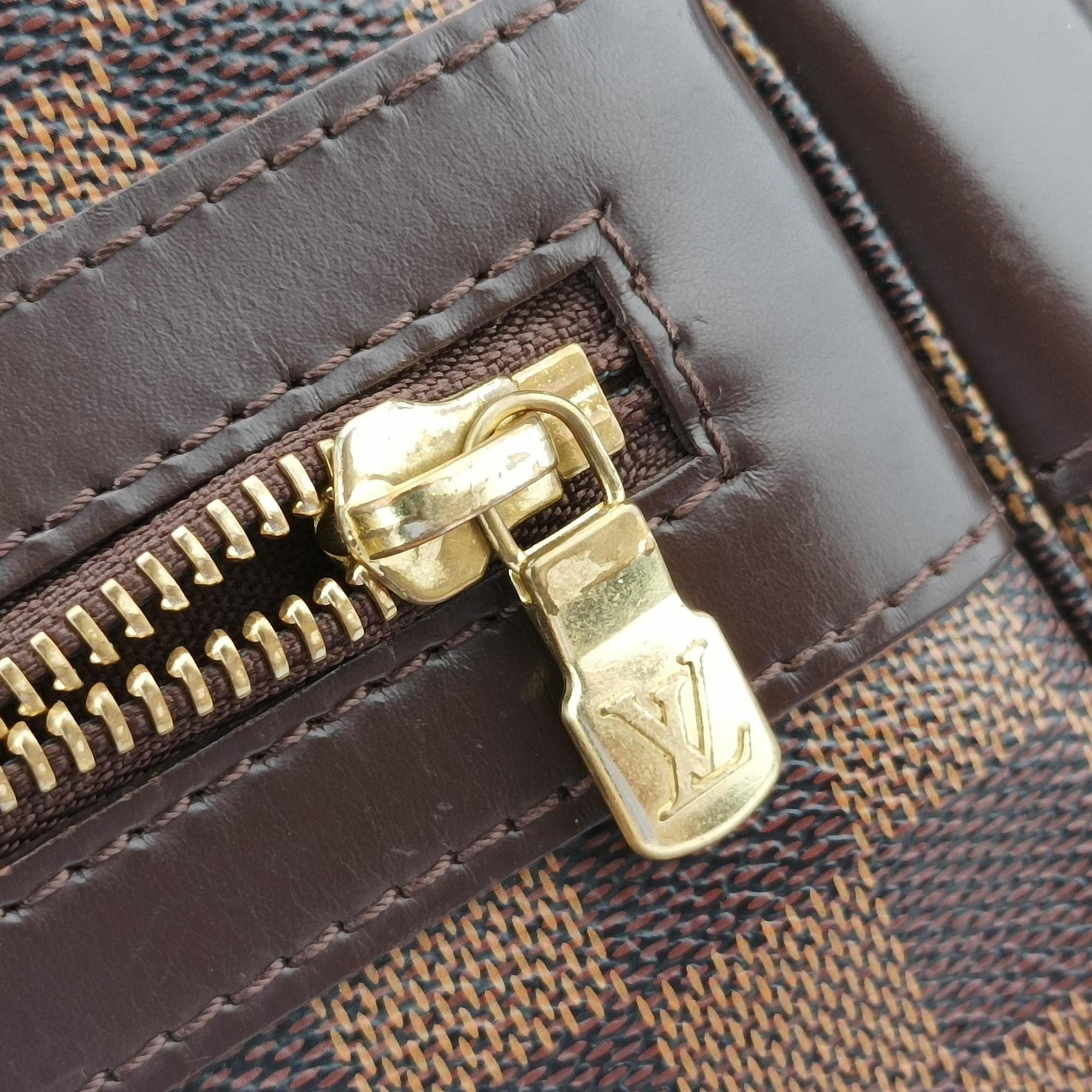 Pre-owned Louis Vuitton Bastille Messenger EBENE Damier Canvas N45258 shoulderbag | stylenewstar
