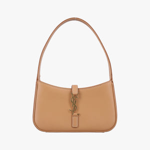 Vintage Yves Saint Laurent LE5A7Hobo Camel Leather 710318 handbag | stylenewstar