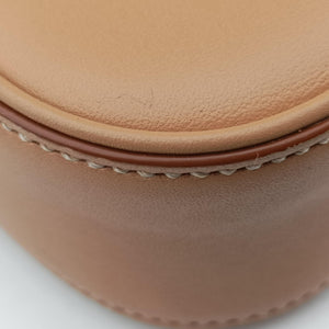 Vintage Yves Saint Laurent LE5A7Hobo Camel Leather 710318 handbag | stylenewstar