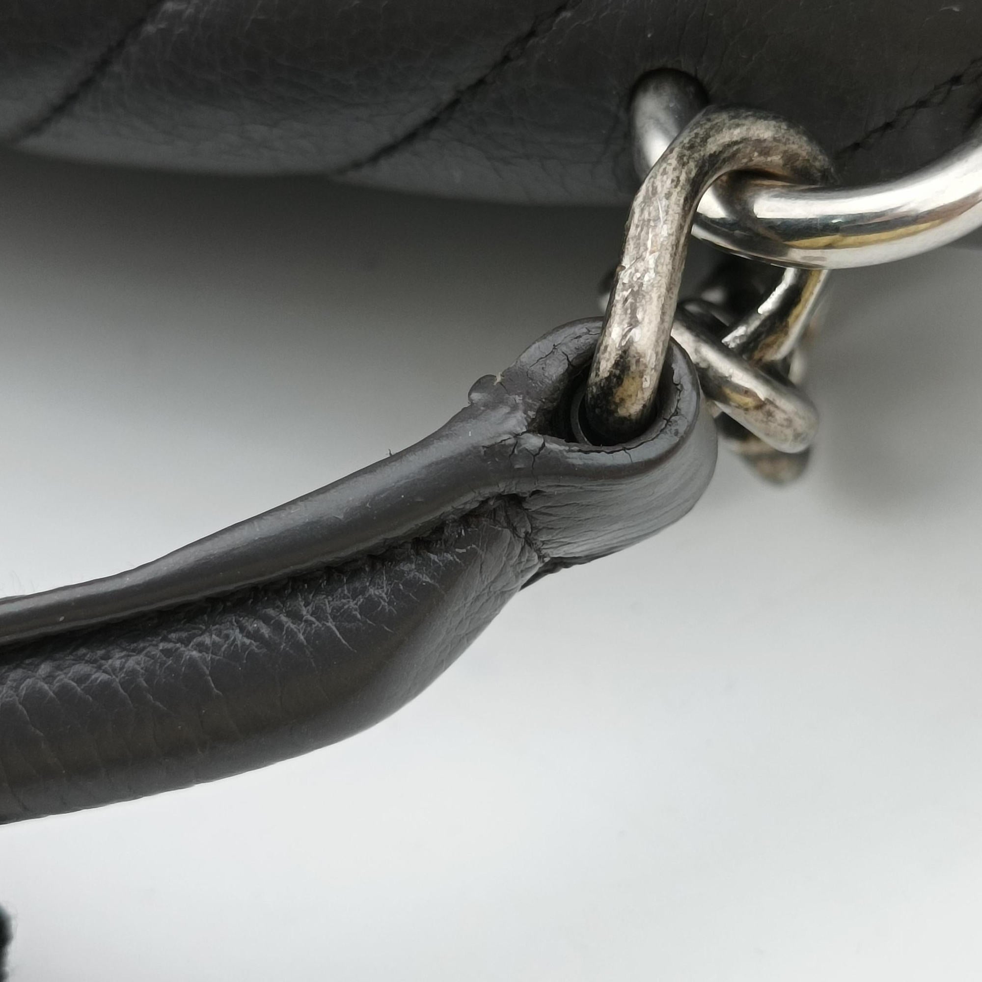 Pre-owned Yves Saint Laurent COLLEGE Grey Leather 428056 shoulderbag | stylenewstar