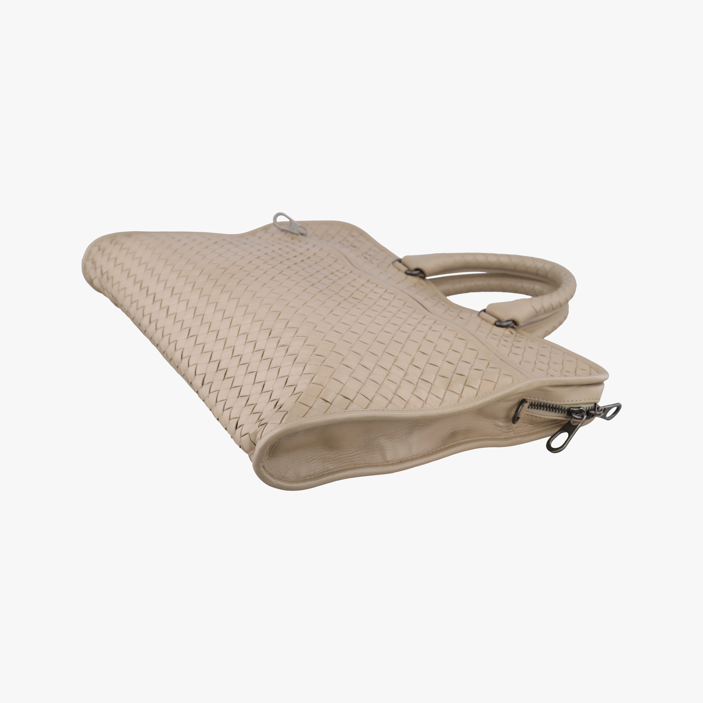 Pre-owned Bottega Veneta Intrecciato Beige lambskin  handbag | stylenewstar