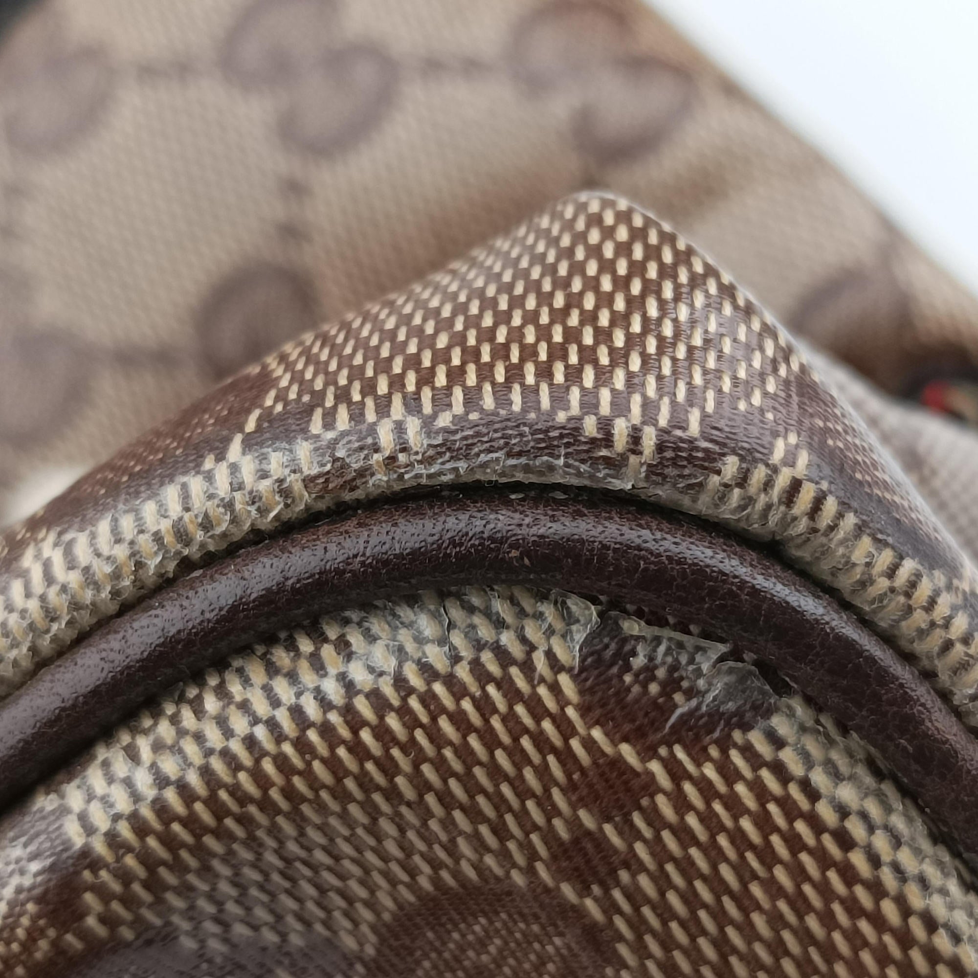 Pre-owned Gucci Babushka Multicolour PVC coated canvas 207775 handbag | stylenewstar