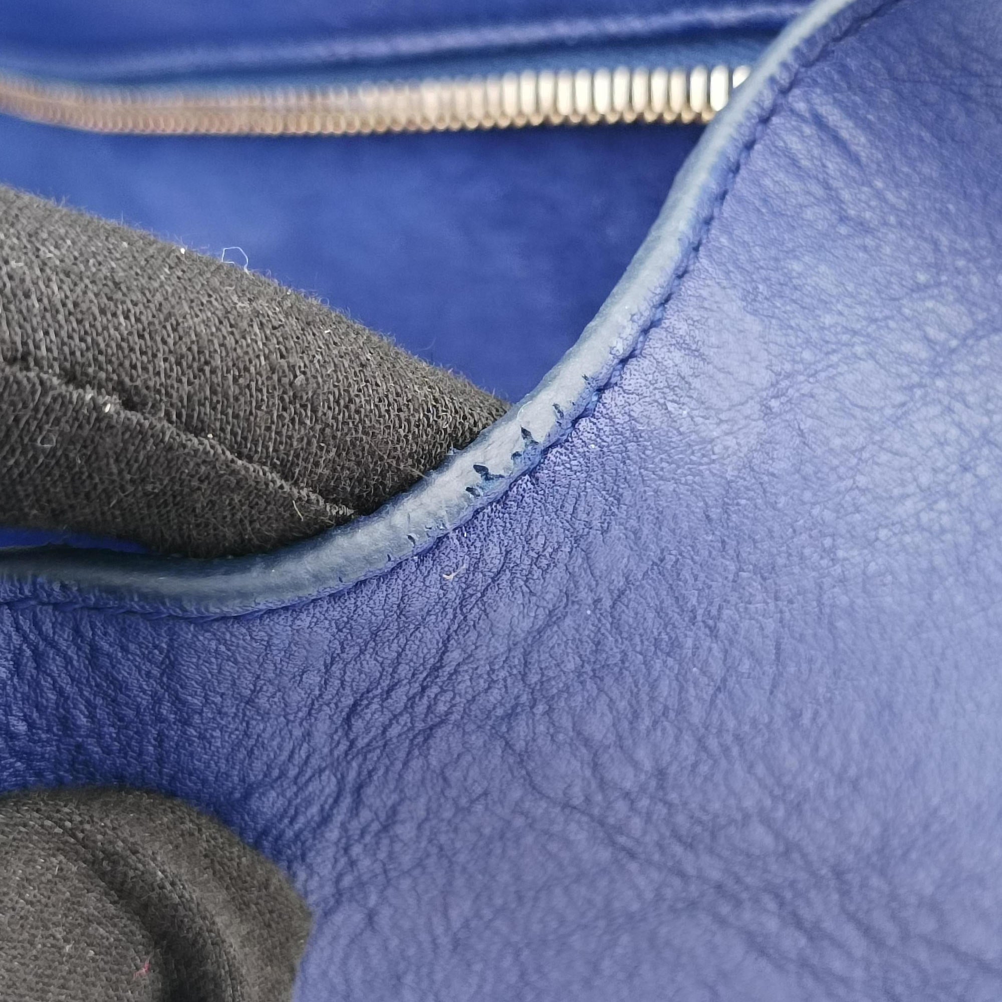 Pre-owned Yves Saint Laurent Y Ligne Petit Cabas Blue Leather 311210 shoulderbag | stylenewstar