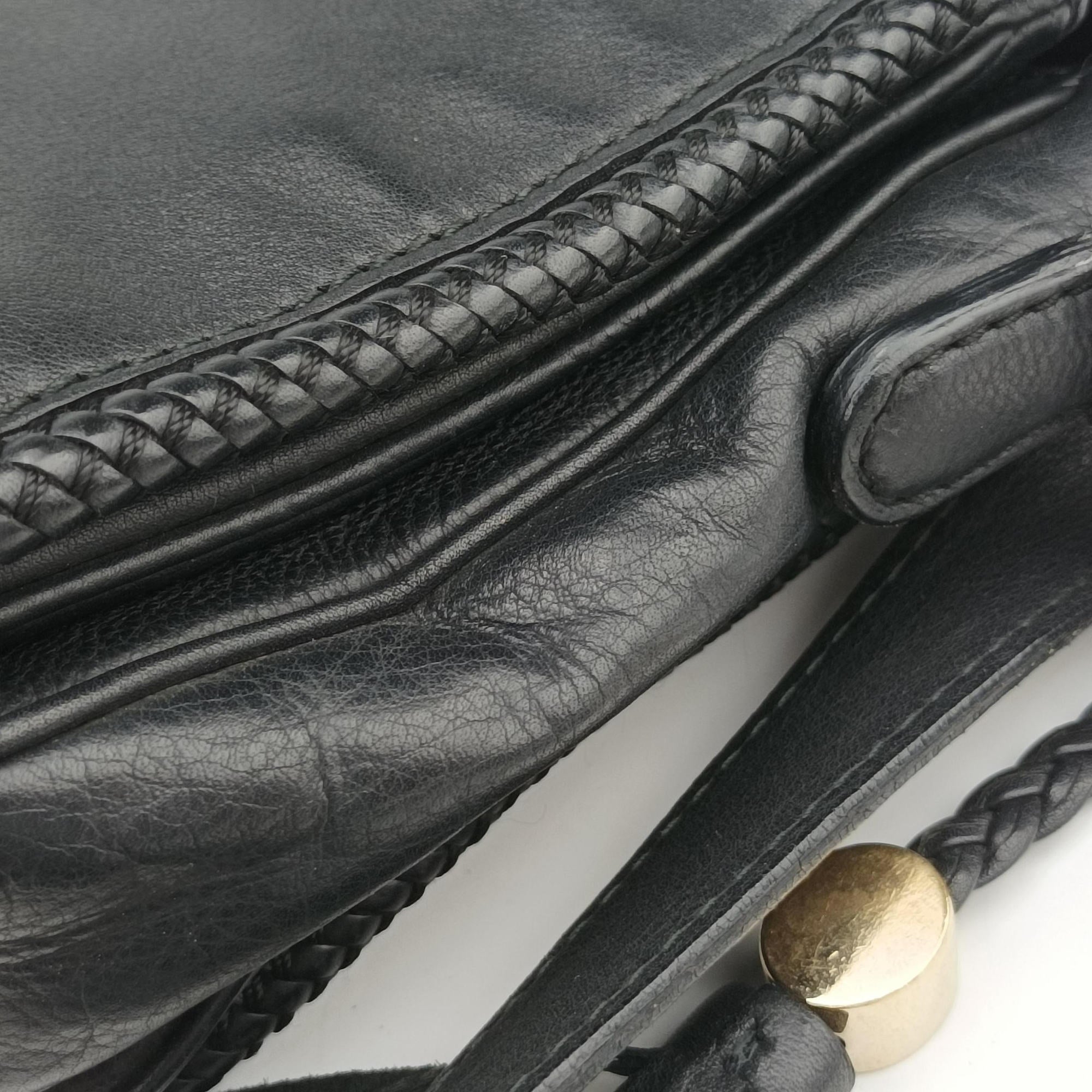 Pre-owned Gucci Marrakech Messenger Black Leather 357024 shoulderbag | stylenewstar