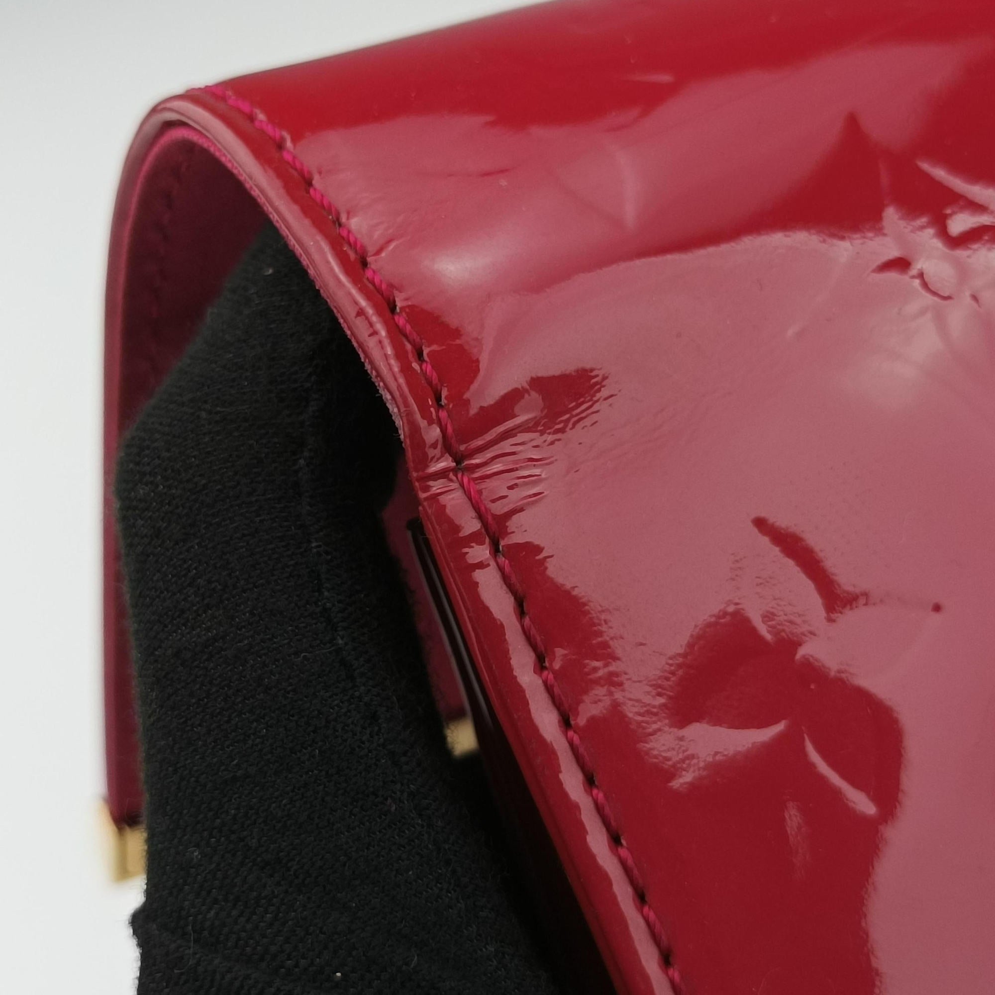 Pre-owned Louis Vuitton Clutch Ana pomme d'amour Vernis M90095 shoulderbag | stylenewstar