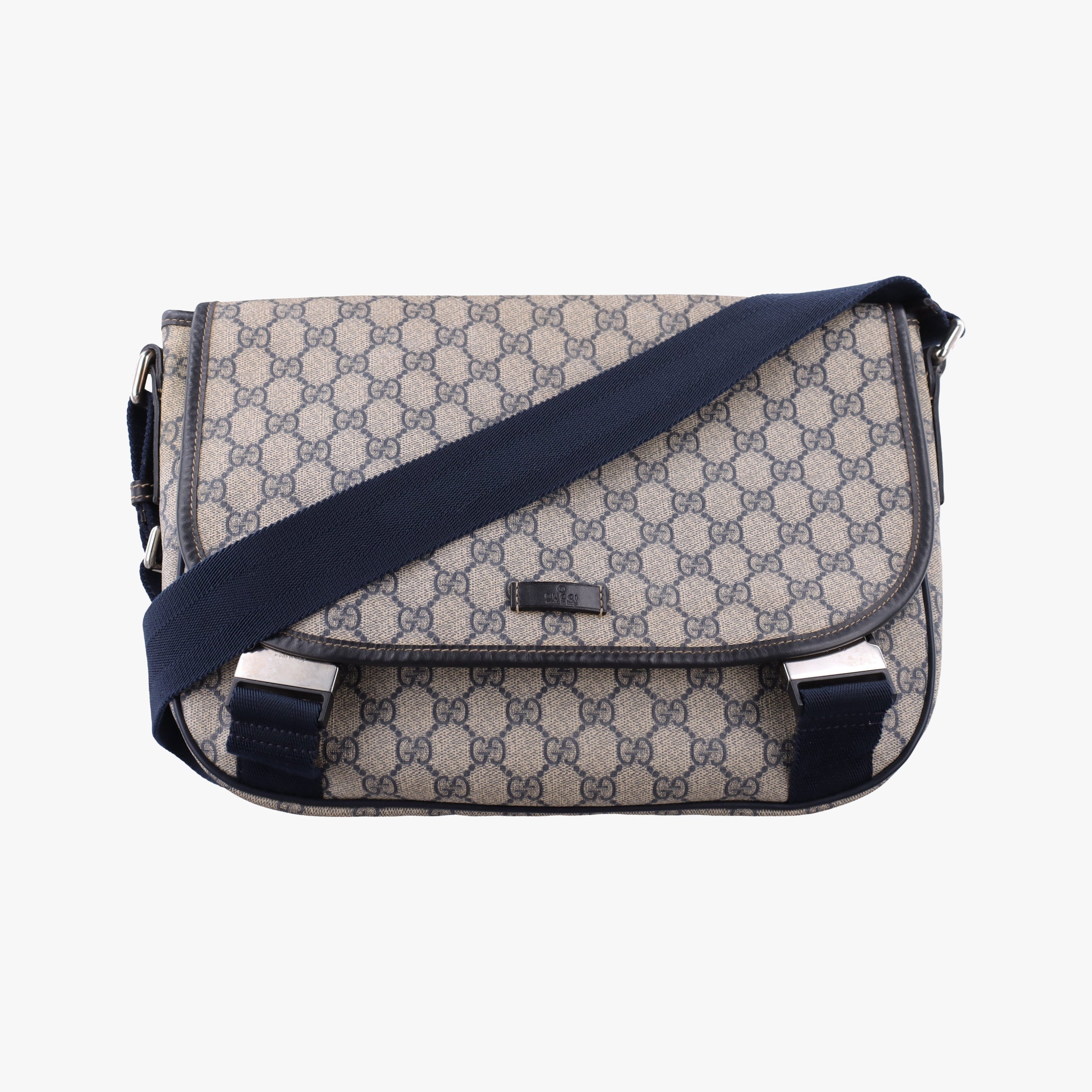 Pre-owned Gucci GG Plus Messenger beige×navy PVC coated canvas 201732 crossbodybag | stylenewstar