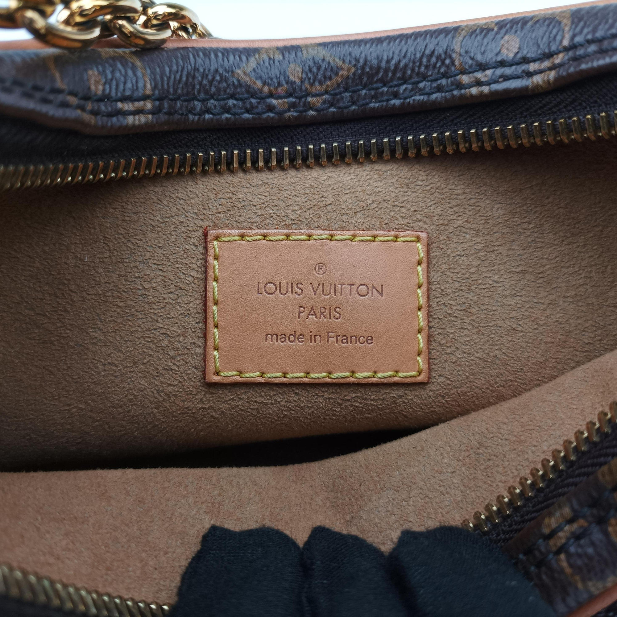 Secondhand Louis Vuitton LOOP Brown×Beige Monogram Canvas M81098 shoulderbag | stylenewstar