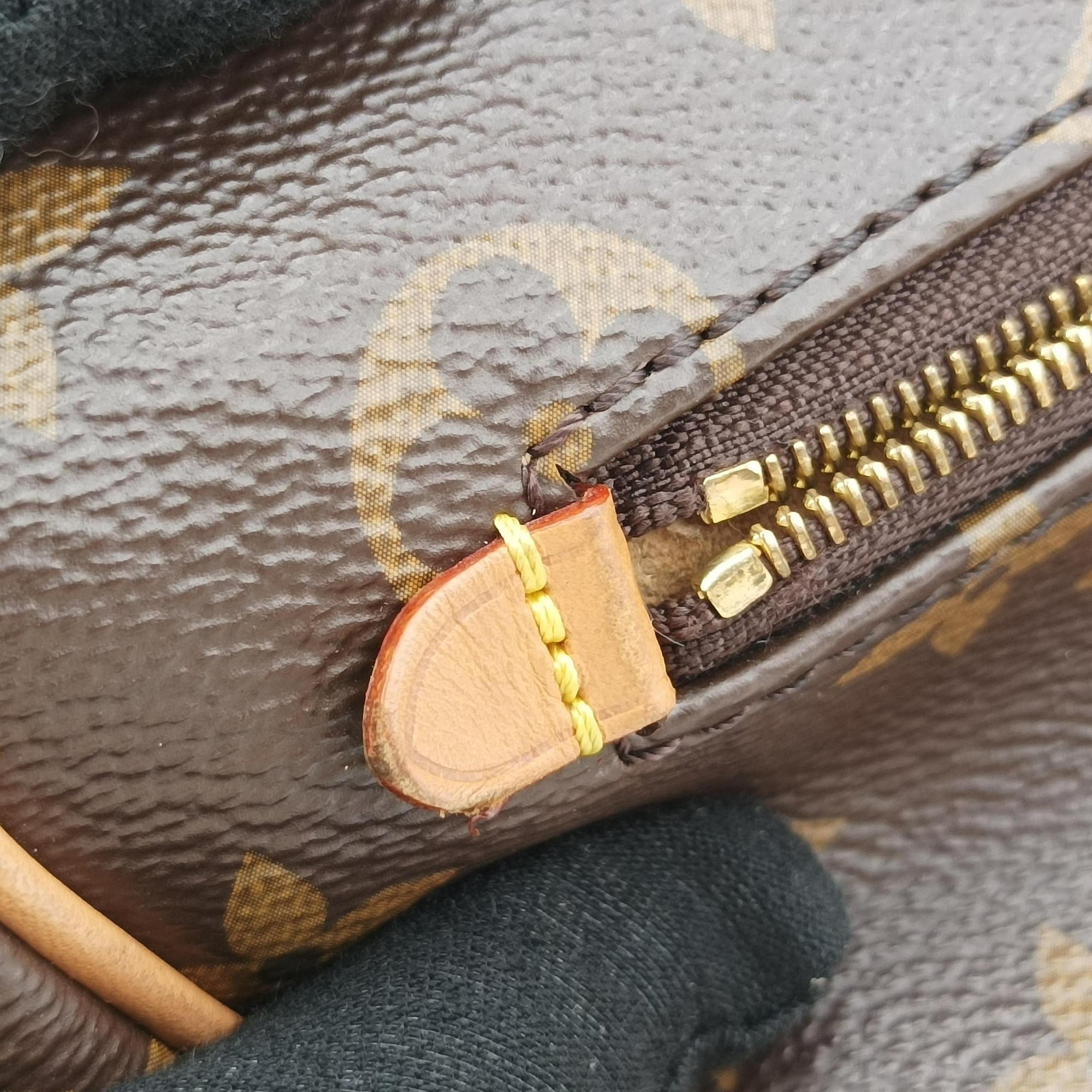 Secondhand Louis Vuitton LOOP Brown×Beige Monogram Canvas M81098 shoulderbag | stylenewstar