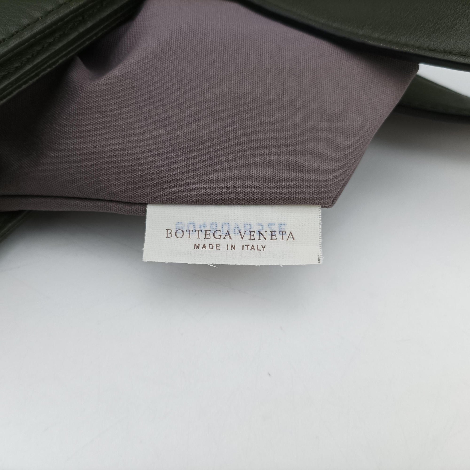 Pre-owned Bottega Veneta Intrecciato Green Leather  handbag | stylenewstar