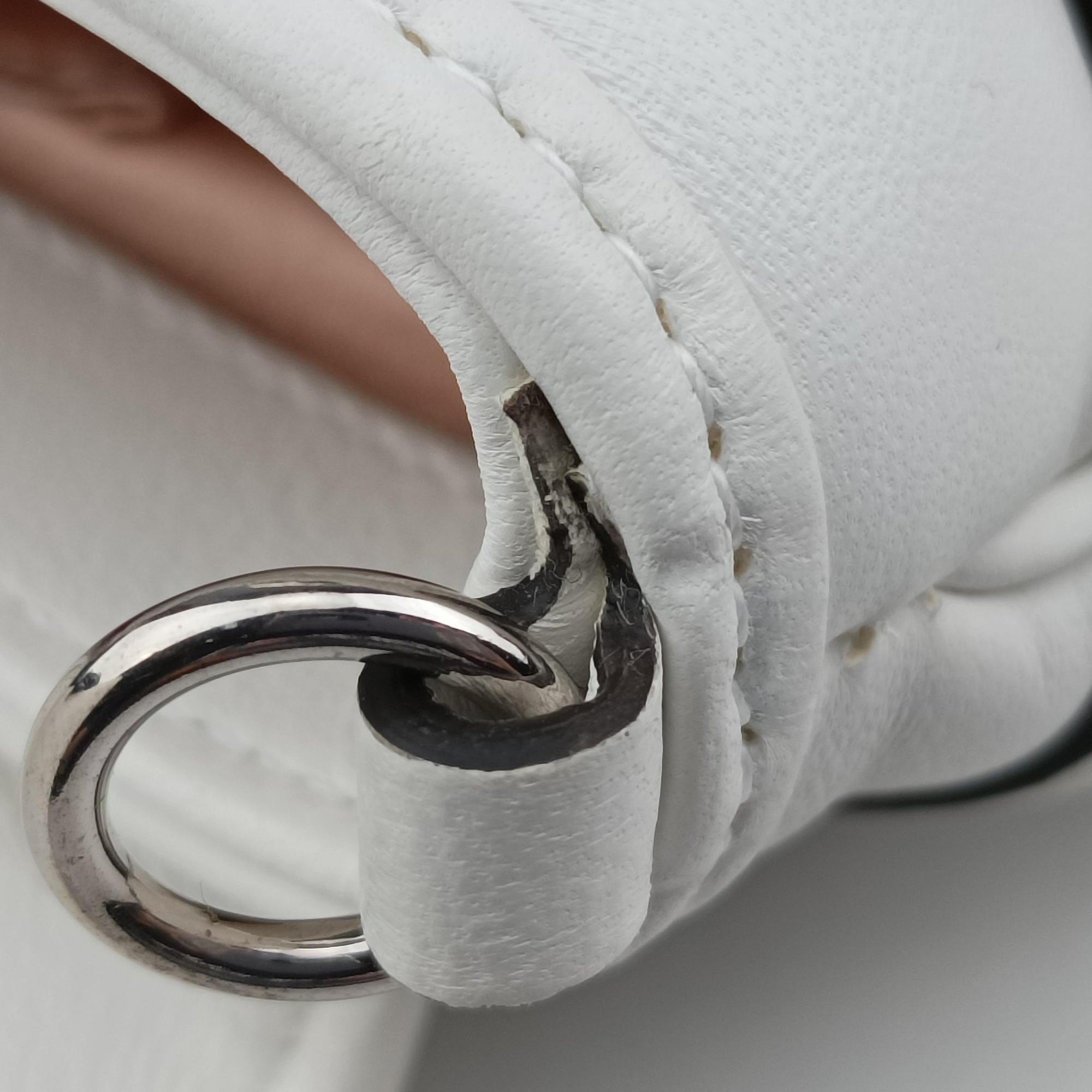 Pre-owned Gucci Horsebit White lambskin 764339 shoulderbag | stylenewstar
