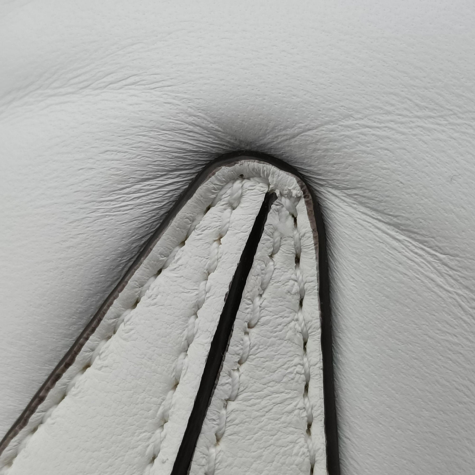 Pre-owned Gucci Horsebit White lambskin 764339 shoulderbag | stylenewstar