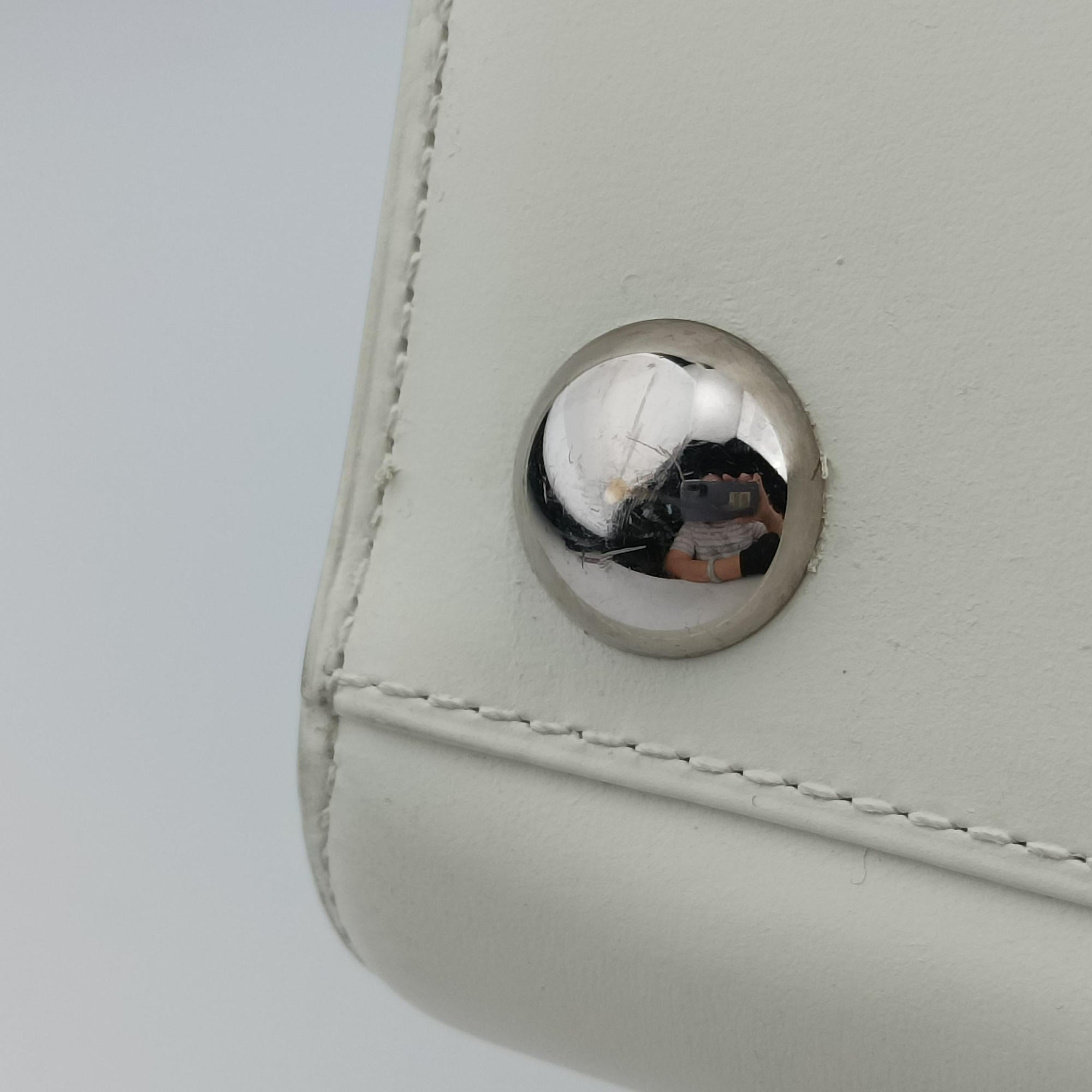 Vintage Delvaux Brillant White Leather  shoulderbag | stylenewstar