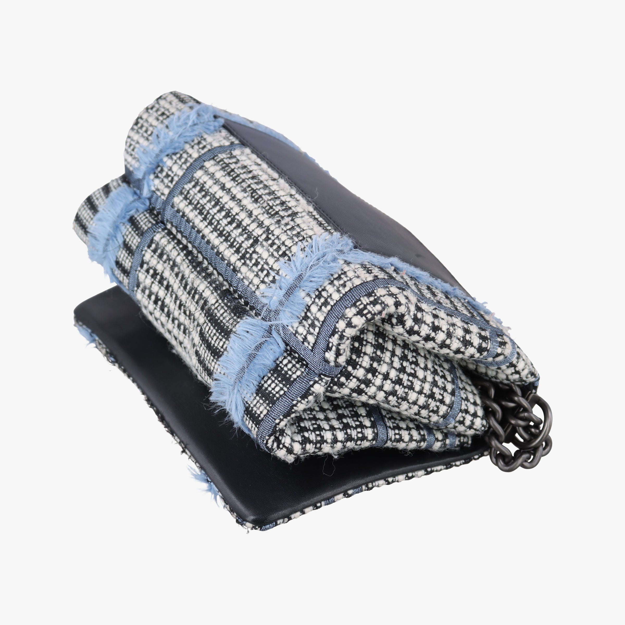 Secondhand VERSACE Palazzo Sultan Blue×White Tweed  & Leather  shoulderbag | stylenewstar