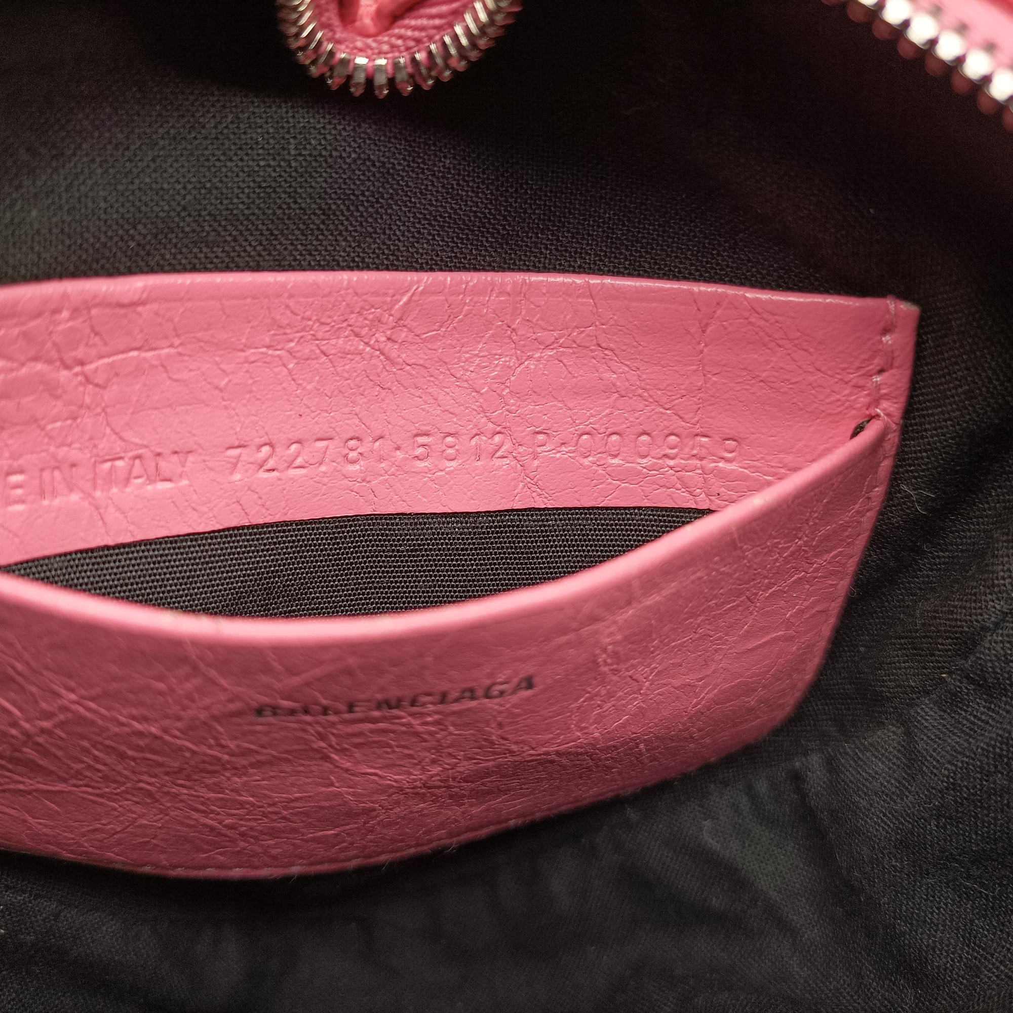 Pre-owned Balenciaga Le Cagole Heart Mini Pink lambskin  shoulderbag | stylenewstar
