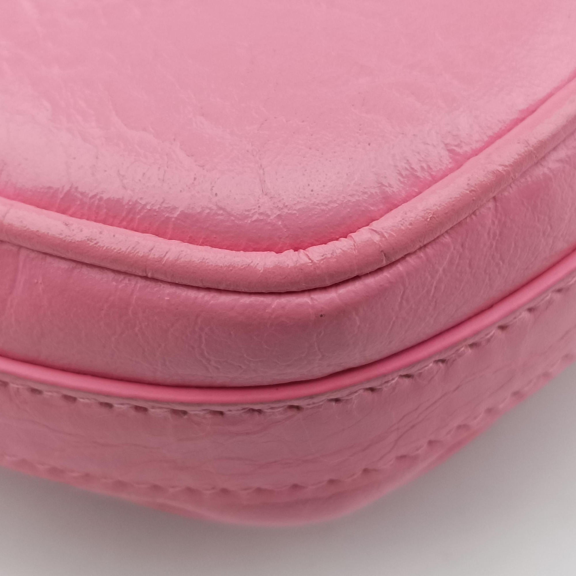Pre-owned Balenciaga Le Cagole Heart Mini Pink lambskin  shoulderbag | stylenewstar