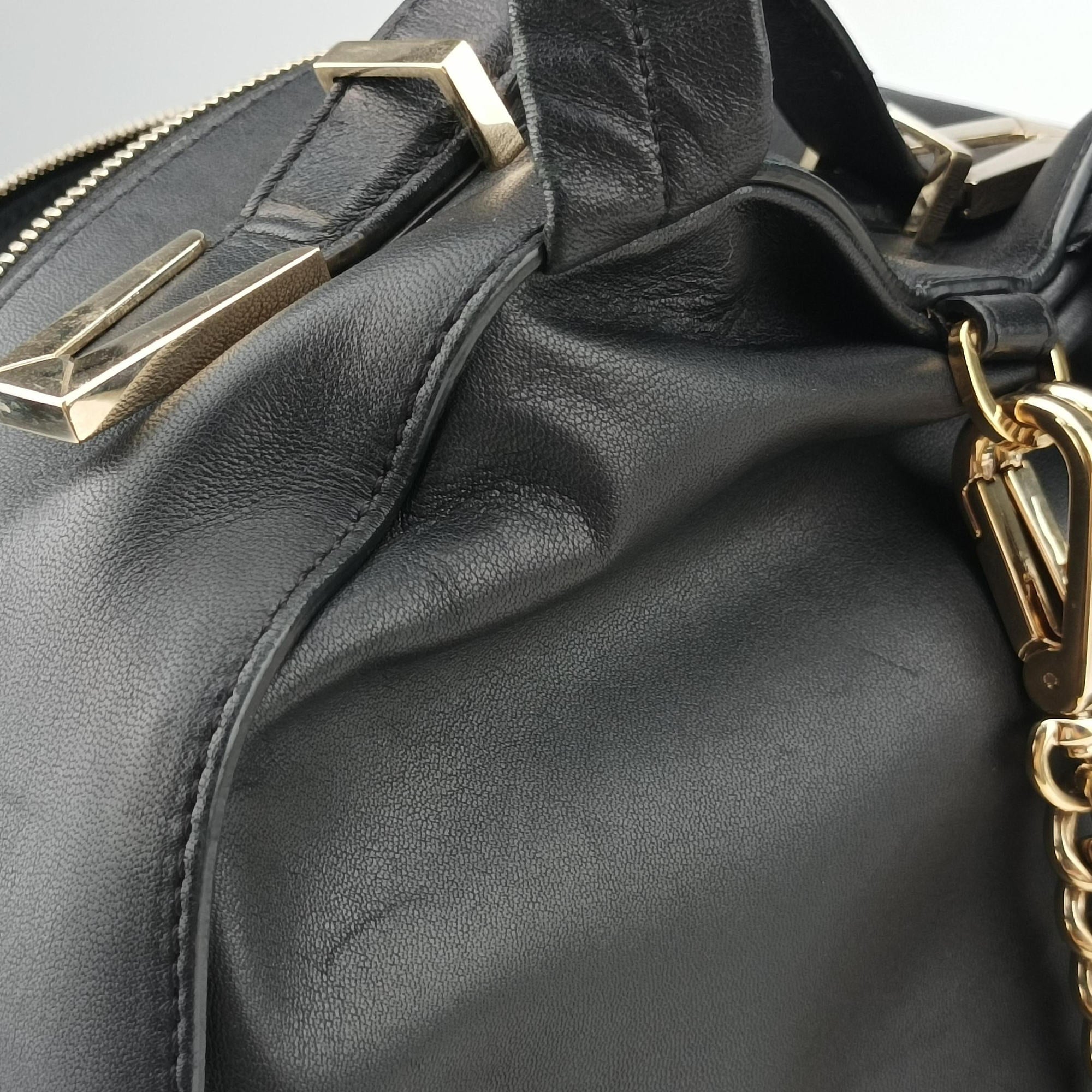 Pre-owned VERSACE La Medusa Black Leather  backpack/rucksack | stylenewstar