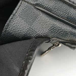 Pre-owned Louis Vuitton DANIEL MM Noir Damier GRAPHITE N58029 shoulderbag | stylenewstar