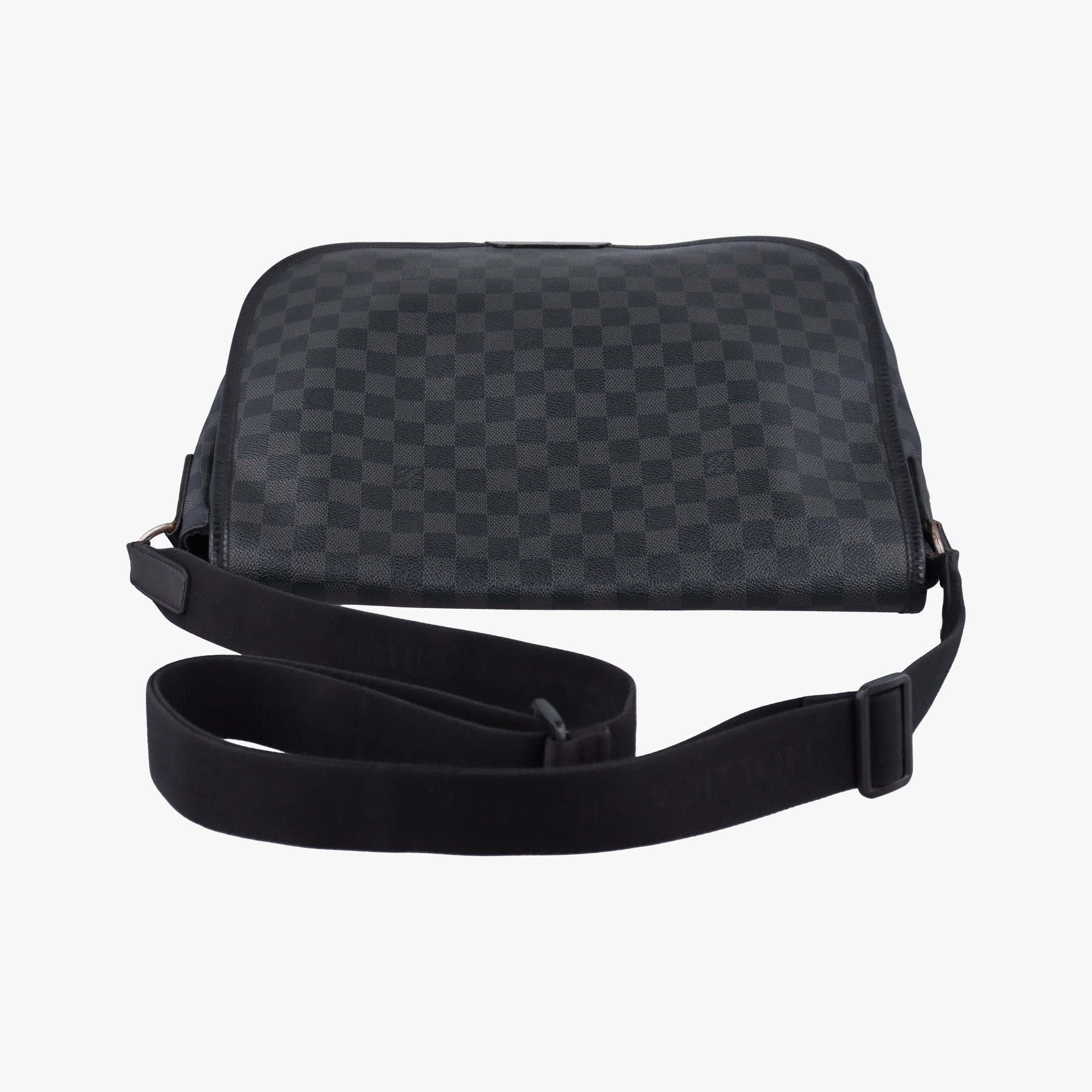 Pre-owned Louis Vuitton DANIEL MM Noir Damier GRAPHITE N58029 shoulderbag | stylenewstar