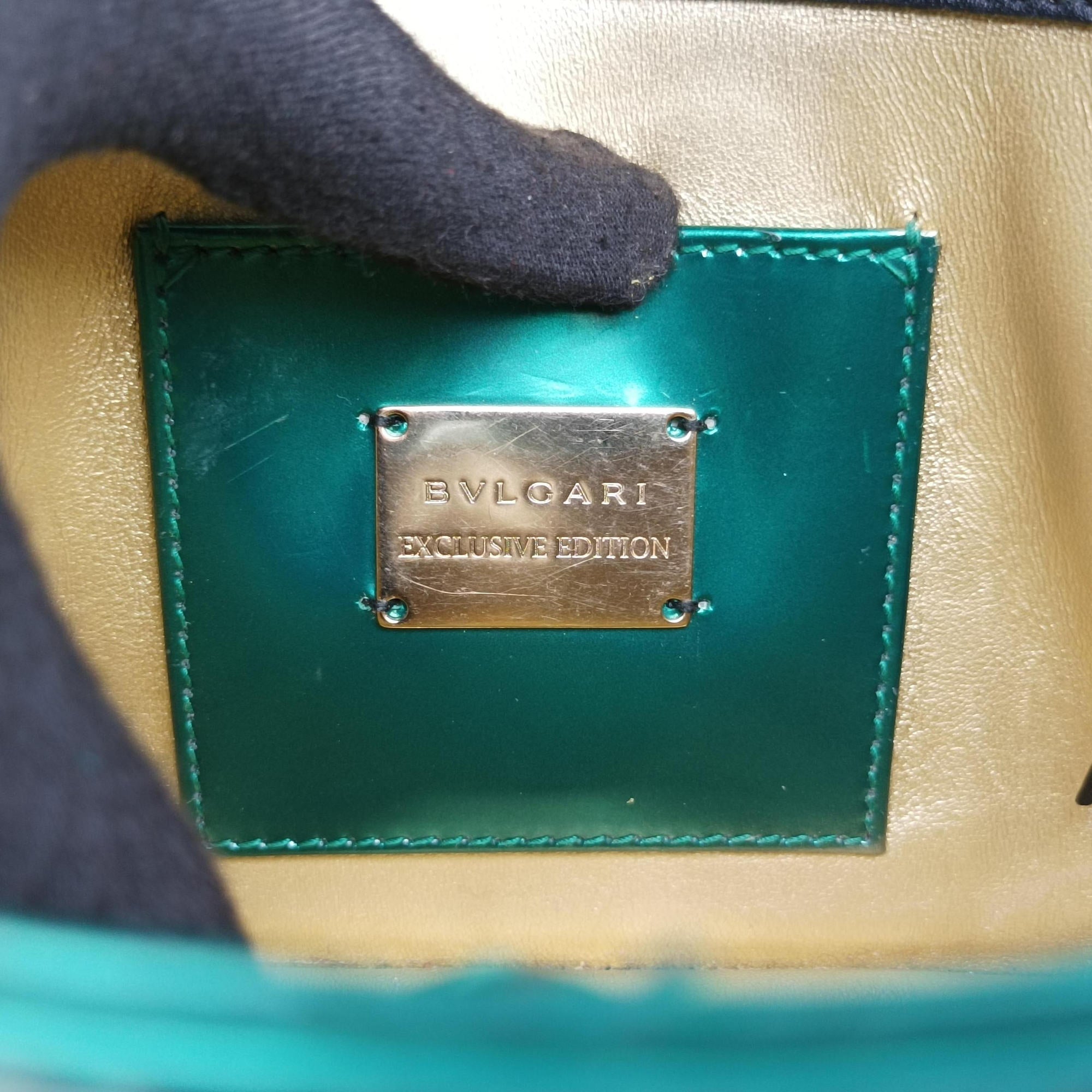 Vintage Bvlgari Serpenti Forever Green enamel  shoulderbag | stylenewstar