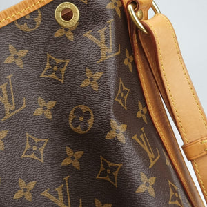 Vintage Louis Vuitton Noe Brown Monogram Canvas M42224 shoulderbag | stylenewstar