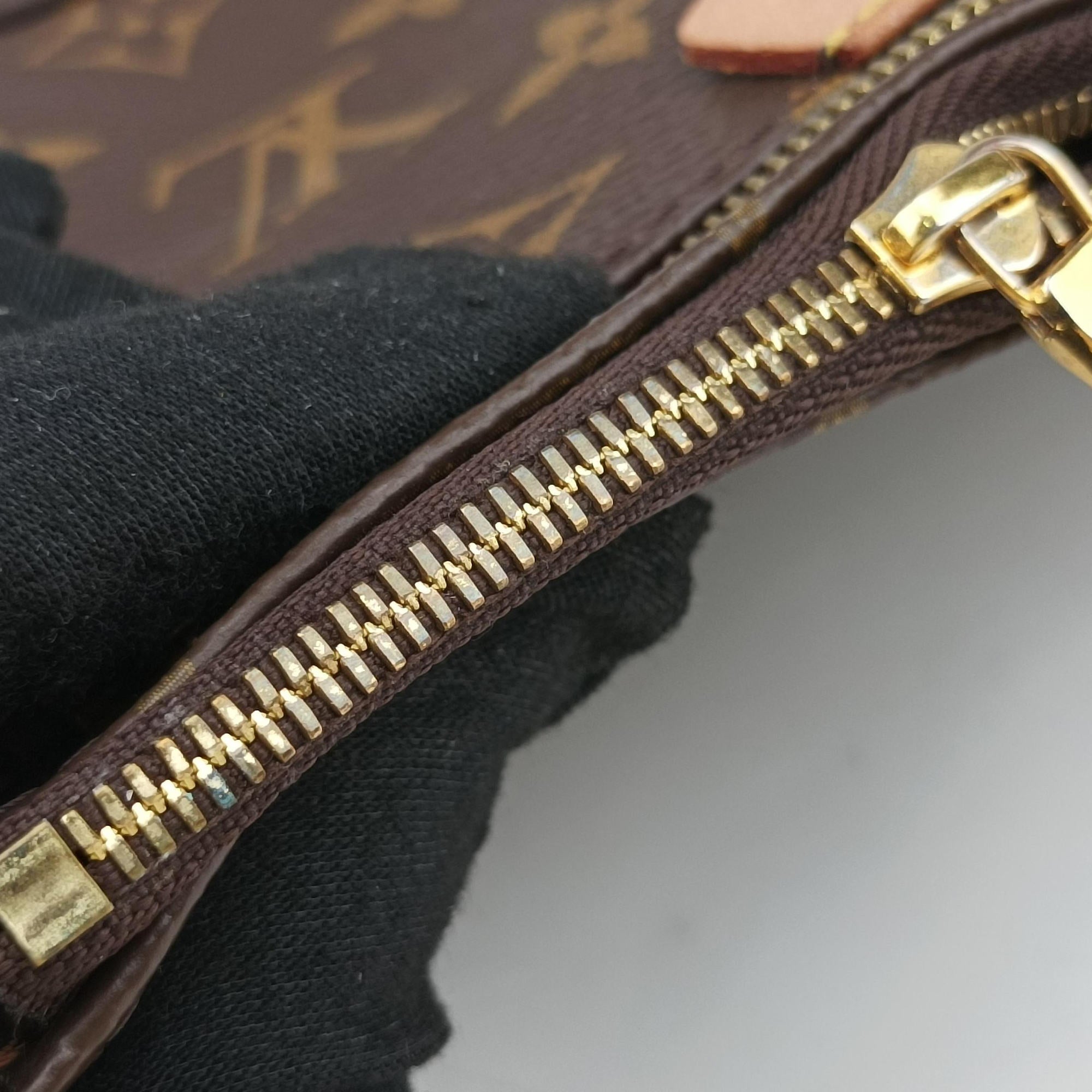 Pre-owned Louis Vuitton MULTI POCHETTE ACCESSOIRES MARRON×ROSE CLAIRE Monogram Canvas M44840 shoulderbag | stylenewstar