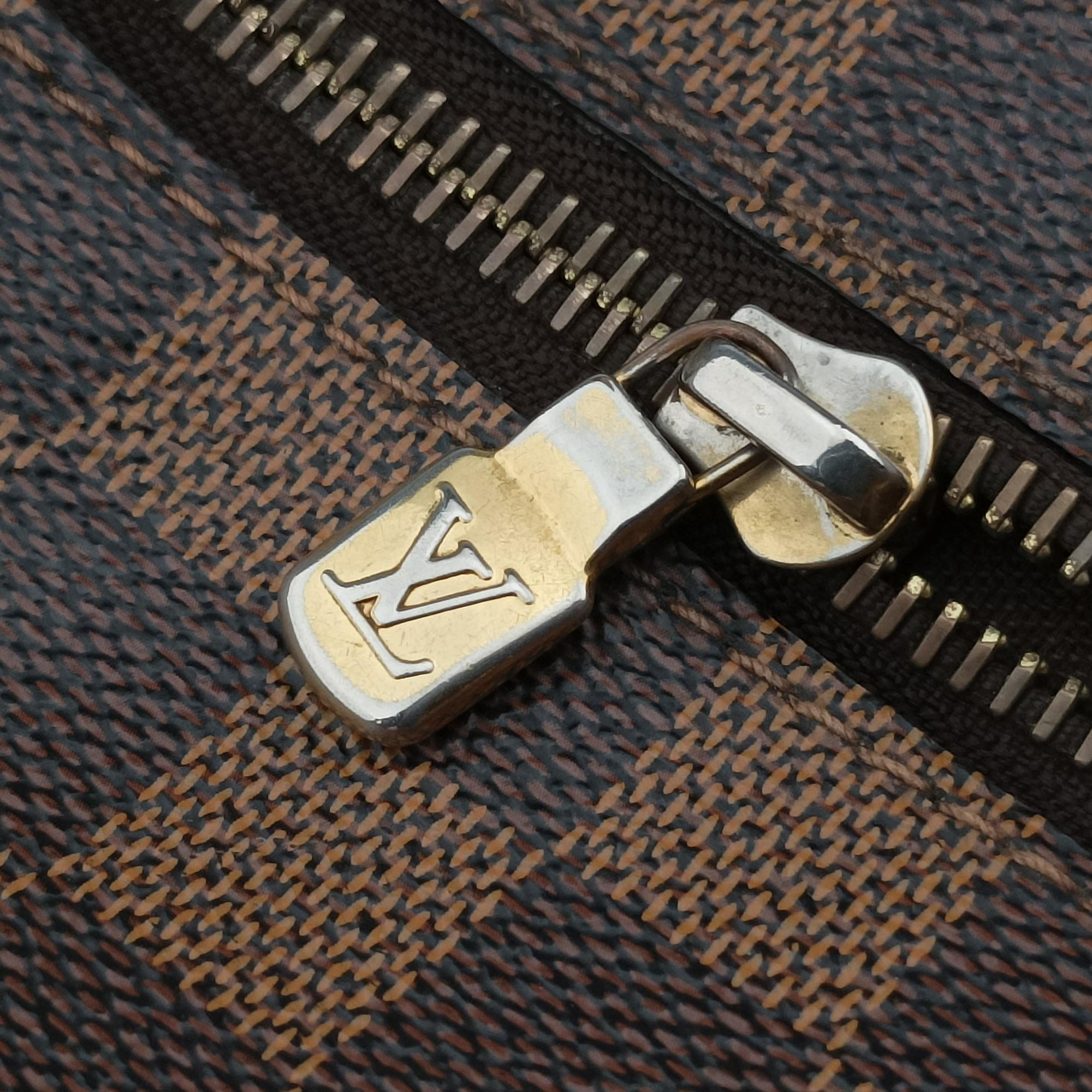 Secondhand Louis Vuitton BROOKLYN MM EBENE Damier Canvas N51211 shoulderbag | stylenewstar
