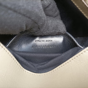 Pre-owned Yves Saint Laurent COLLEGE Green Leather 428056 shoulderbag | stylenewstar