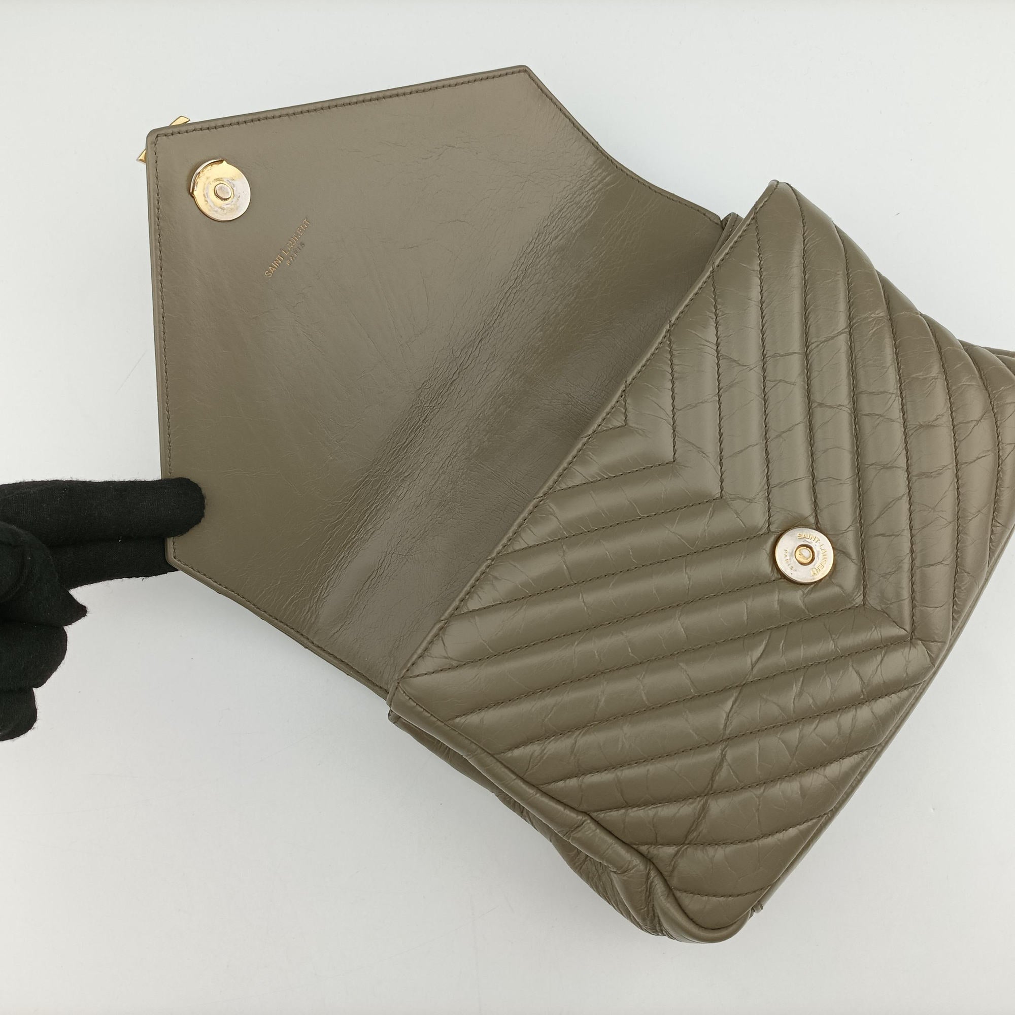 Pre-owned Yves Saint Laurent COLLEGE Green Leather 428056 shoulderbag | stylenewstar