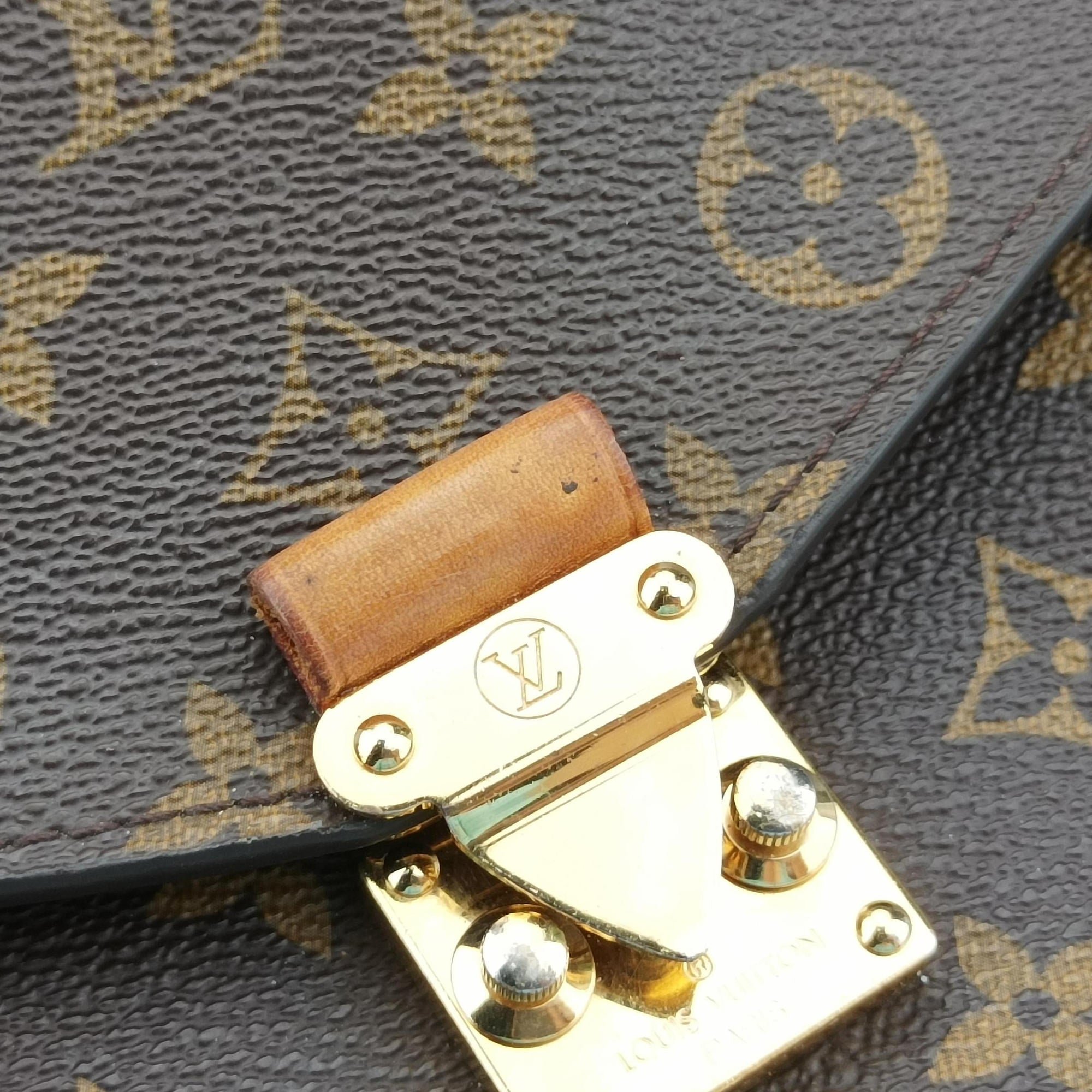 Pre-owned Louis Vuitton Pochette Metis MM Brown Monogram Canvas M44875 shoulderbag | stylenewstar