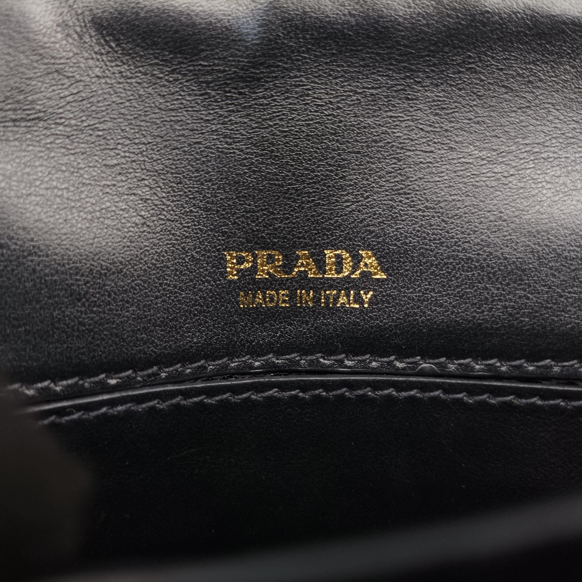 Secondhand Prada Impuntu Velluto Corsaire Black Velvet×Calf Leather  bum bag/waist bag | stylenewstar