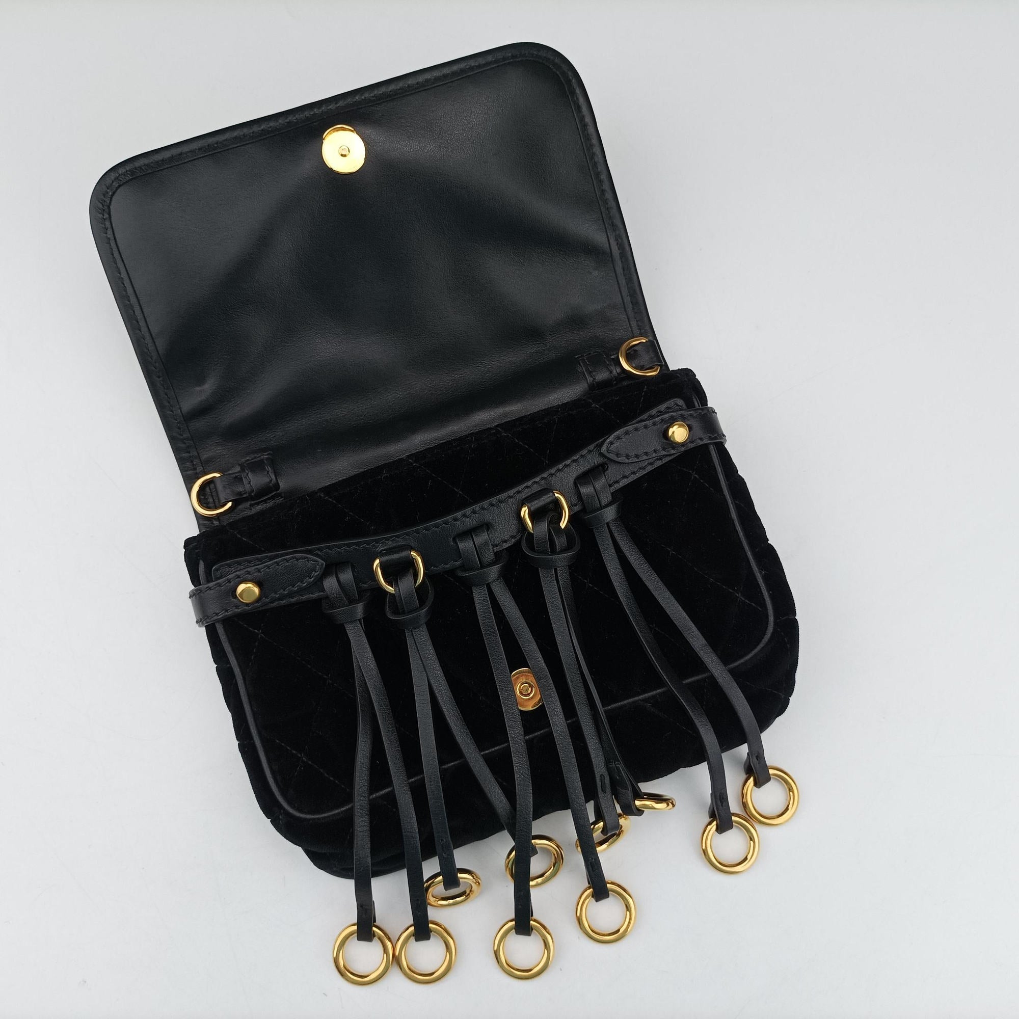 Secondhand Prada Impuntu Velluto Corsaire Black Velvet×Calf Leather  bum bag/waist bag | stylenewstar