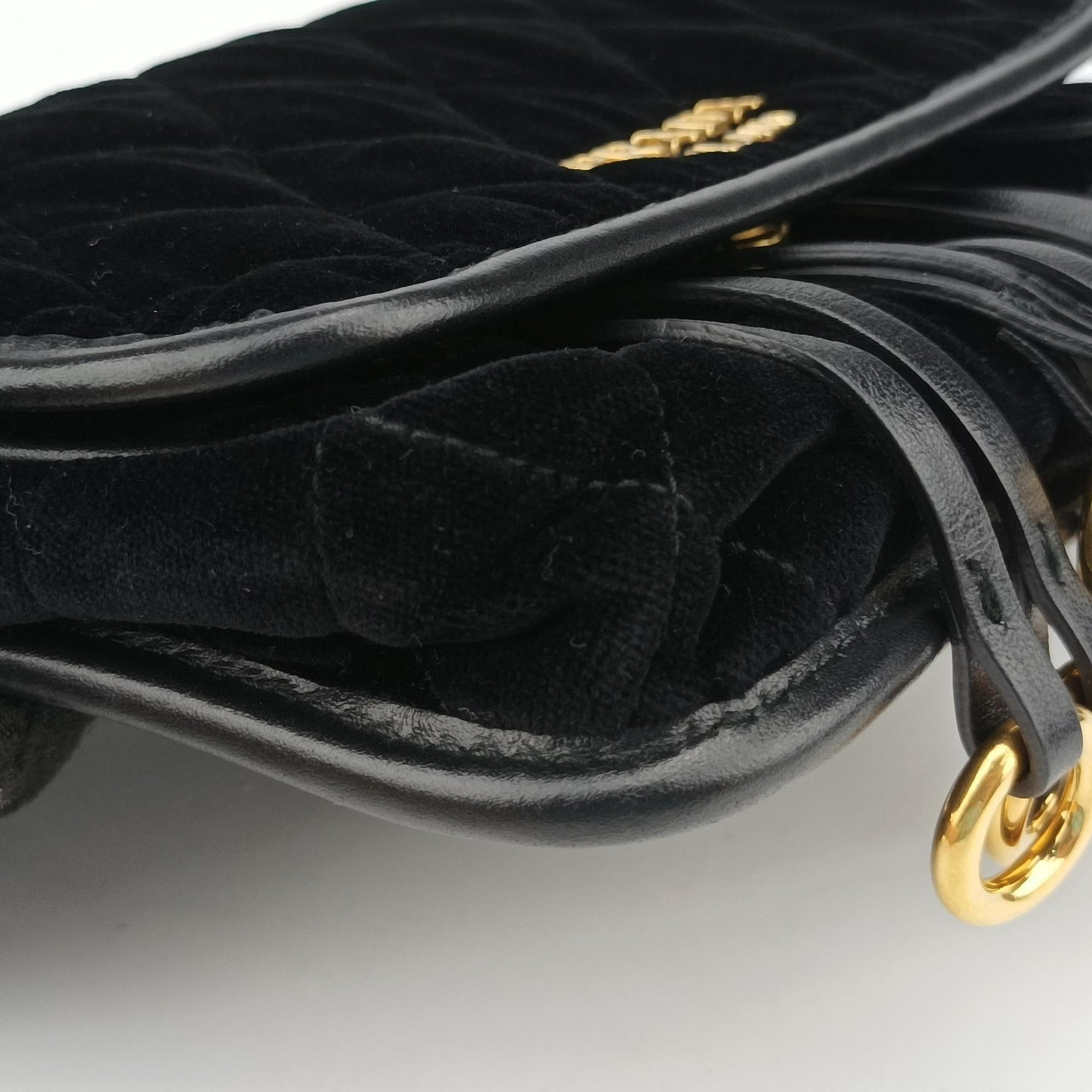 Secondhand Prada Impuntu Velluto Corsaire Black Velvet×Calf Leather  bum bag/waist bag | stylenewstar