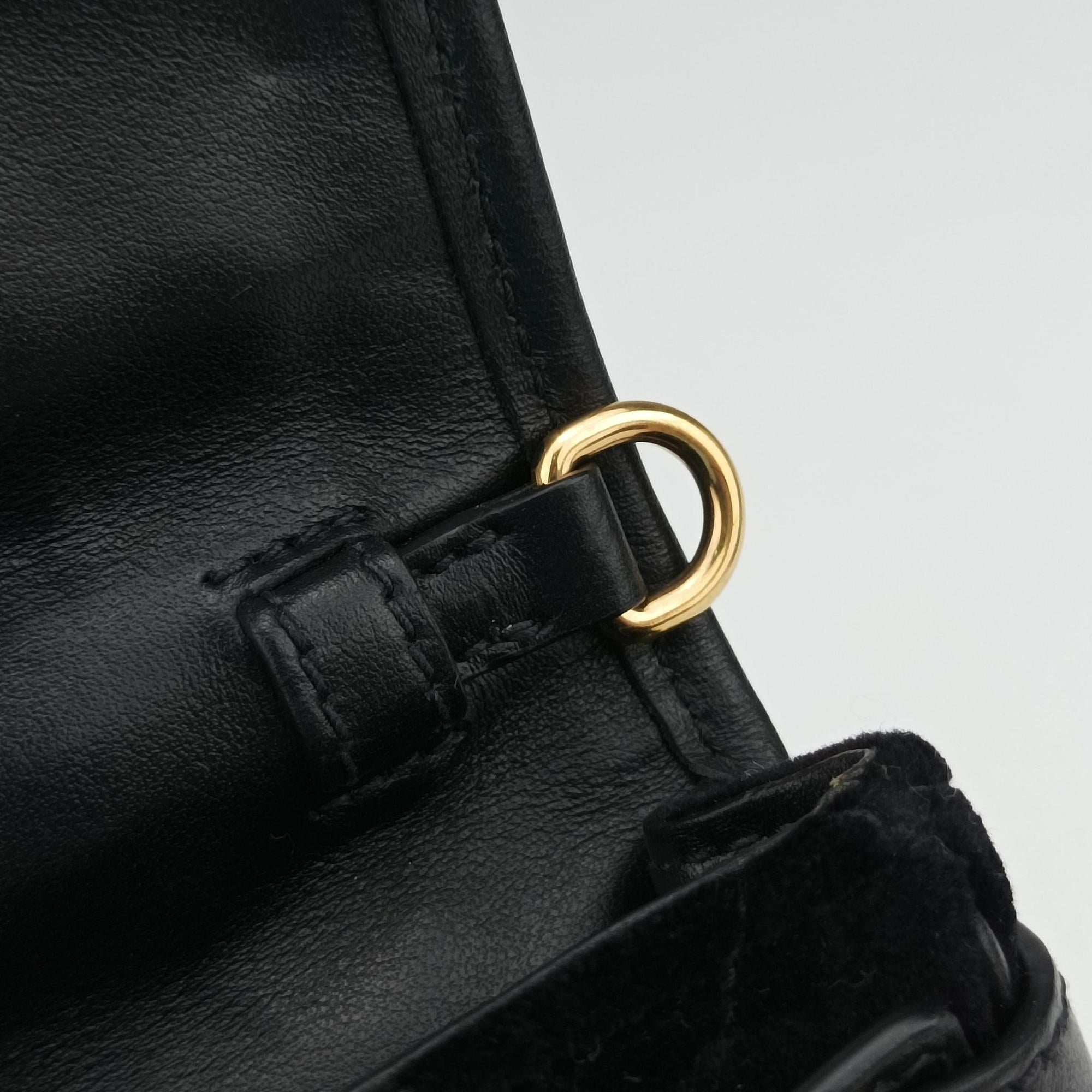 Secondhand Prada Impuntu Velluto Corsaire Black Velvet×Calf Leather  bum bag/waist bag | stylenewstar
