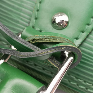 Pre-owned Louis Vuitton Alma GM green epi M40627 handbag | stylenewstar