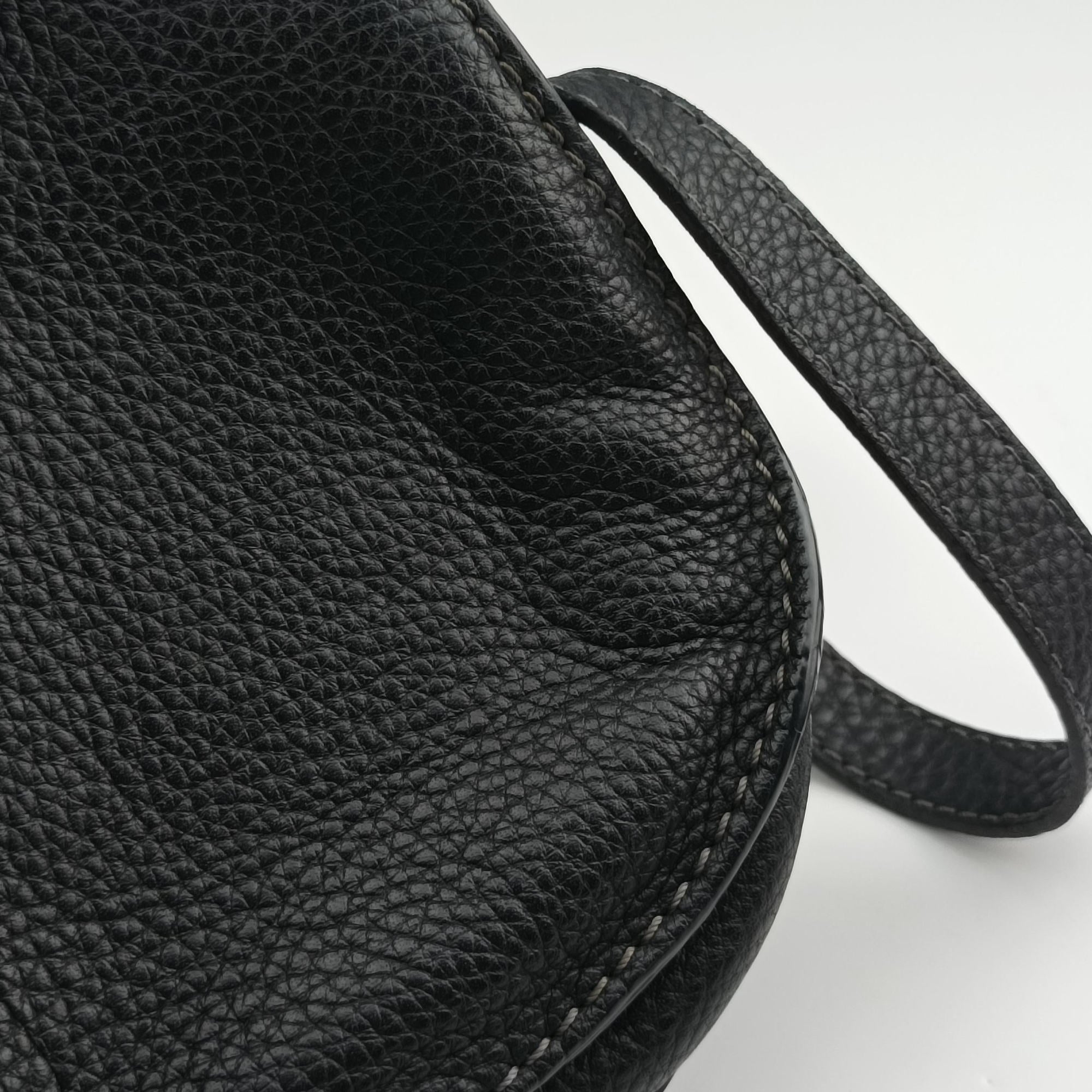 Pre-owned Chloe Mercy Black Leather  shoulderbag | stylenewstar