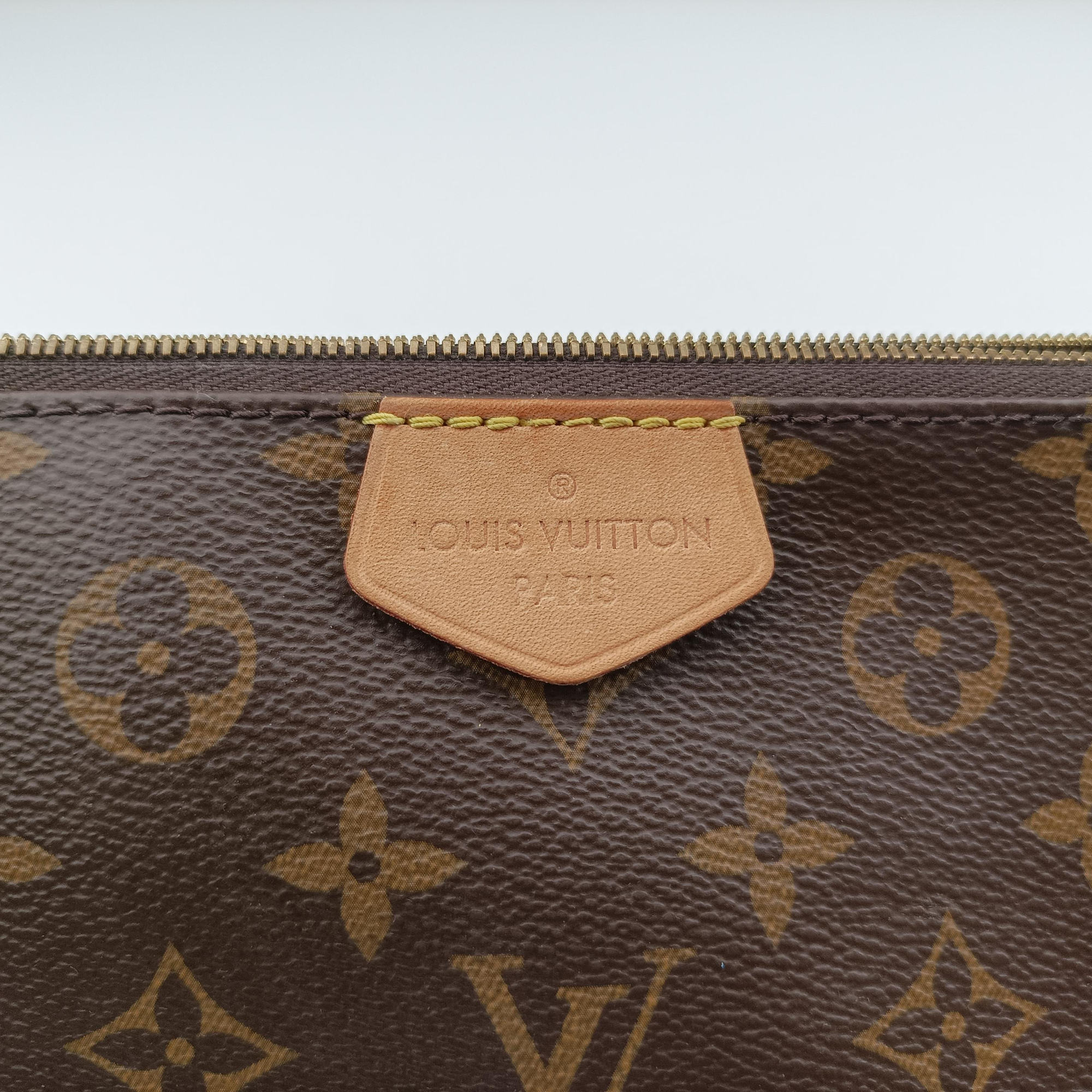 Pre-owned Louis Vuitton MULTI POCHETTE ACCESSOIRES MARRON×khaki Monogram Canvas M44840 shoulderbag | stylenewstar