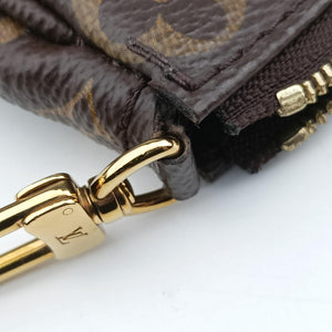 Pre-owned Louis Vuitton MULTI POCHETTE ACCESSOIRES MARRON×khaki Monogram Canvas M44840 shoulderbag | stylenewstar