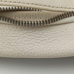 Pre-owned Gucci Print White Leather 493869 bum bag/waist bag | stylenewstar