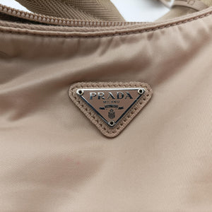 Pre-owned Prada Re-Edition 2005 Re-Nylon Bag Beige nylon 1BH204 handbag | stylenewstar