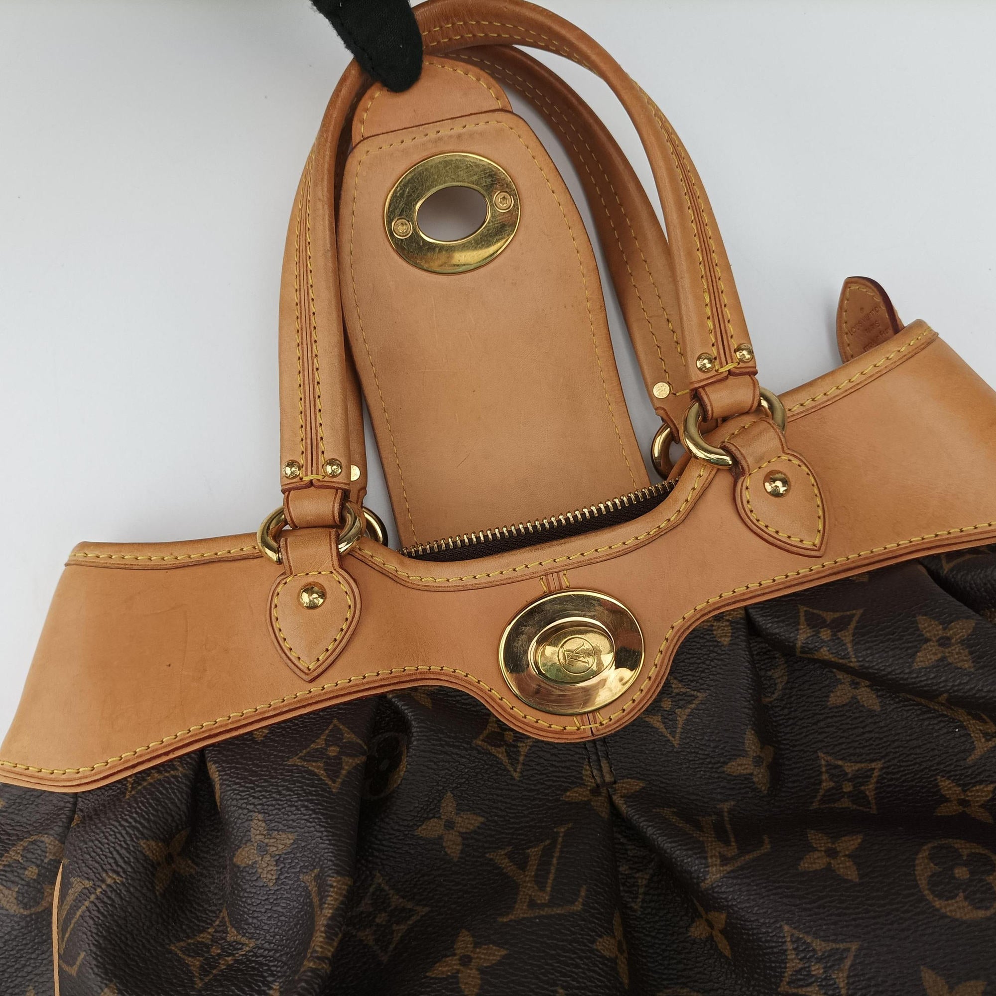 Pre-owned Louis Vuitton Boesy PM Brown Monogram Canvas M45715 shoulderbag | stylenewstar
