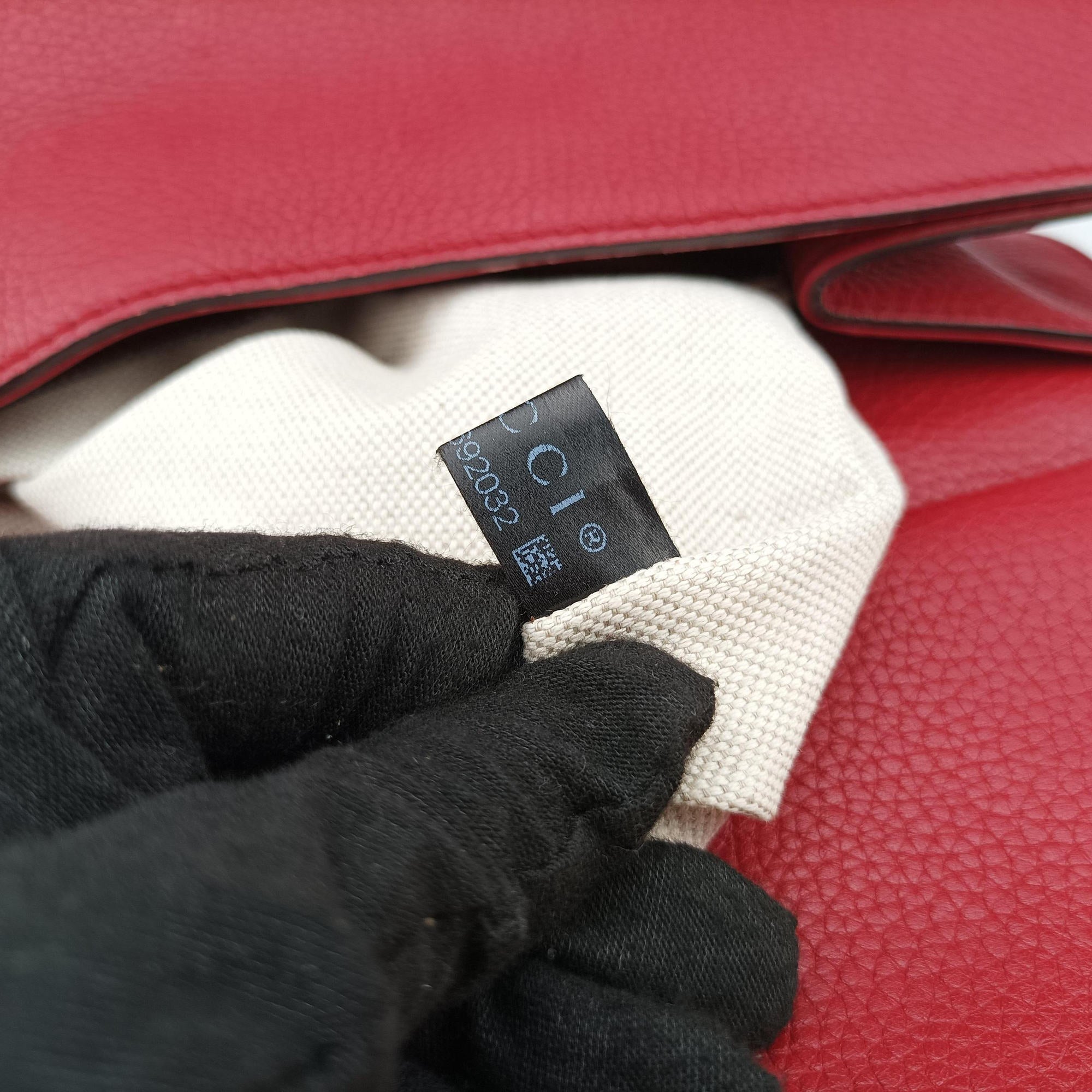 Secondhand Gucci GG Marmont Red Leather 421890 shoulderbag | stylenewstar