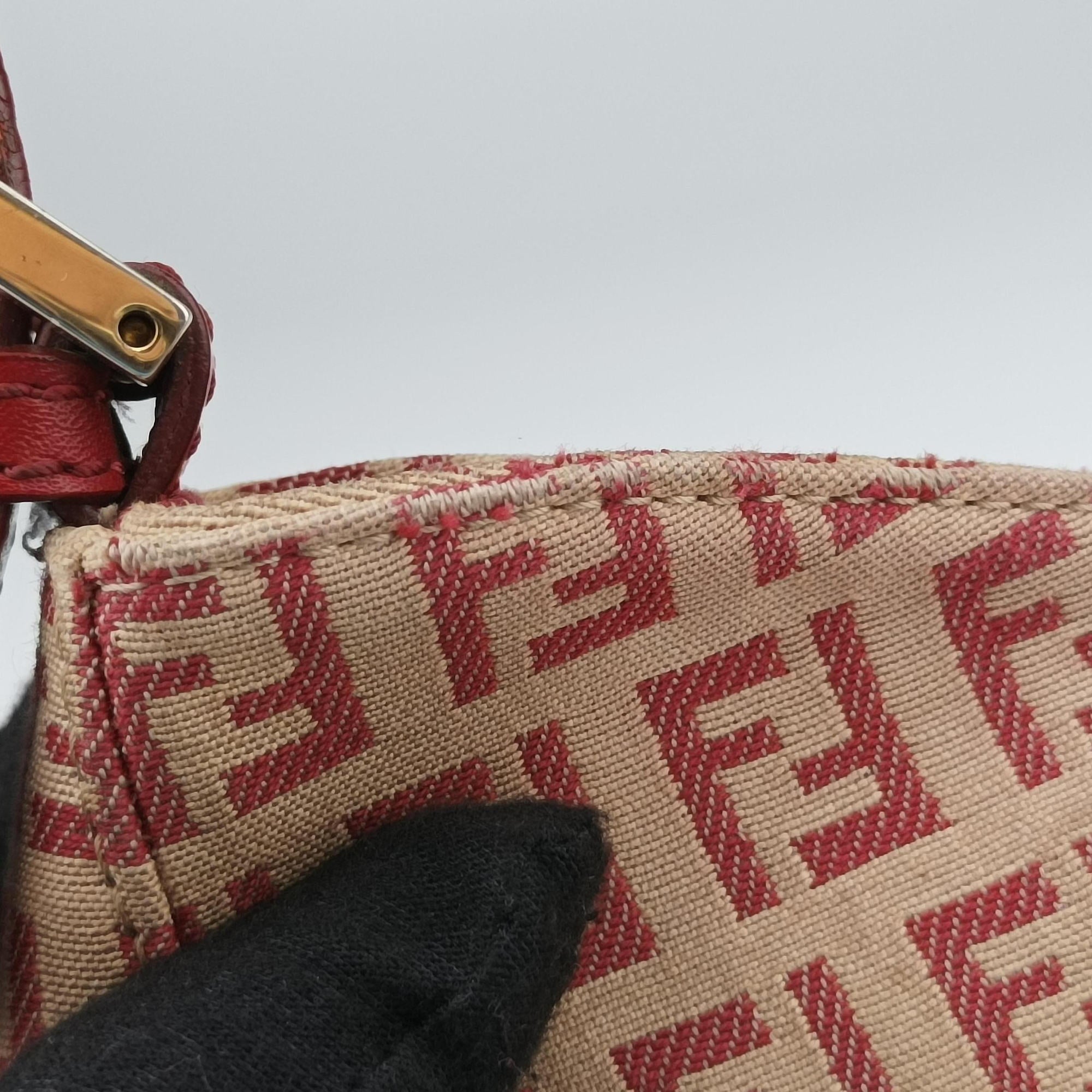 Pre-owned Fendi Zucchino Beige x Red canvas xLeather 8BR036 handbag | stylenewstar