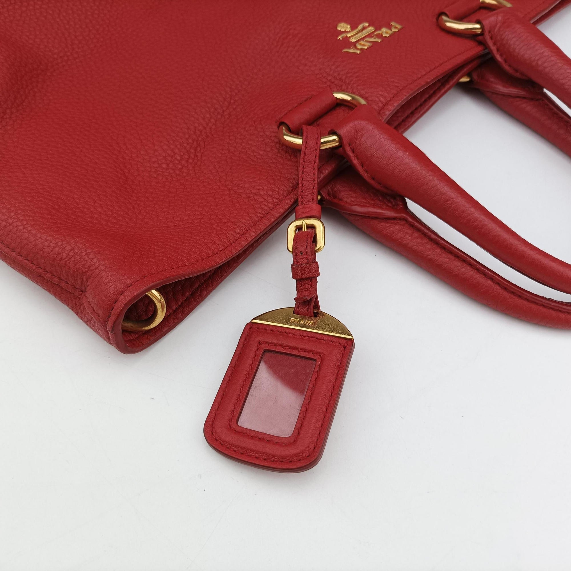 Vintage Prada Vitello Phoenix Red Leather BN1713 handbag | stylenewstar