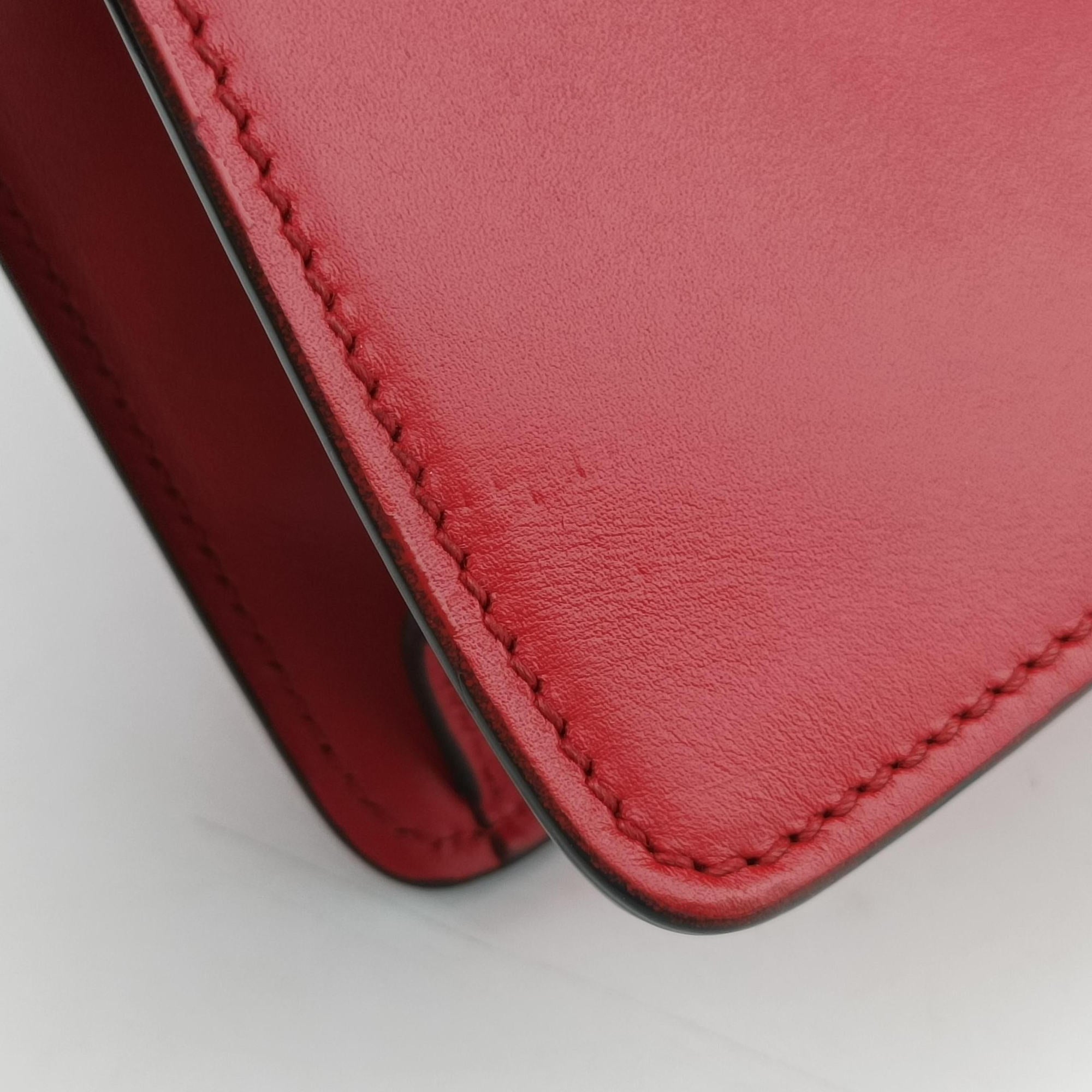 Pre-owned Gucci Sylvie Red×navy Leather 421882 shoulderbag | stylenewstar