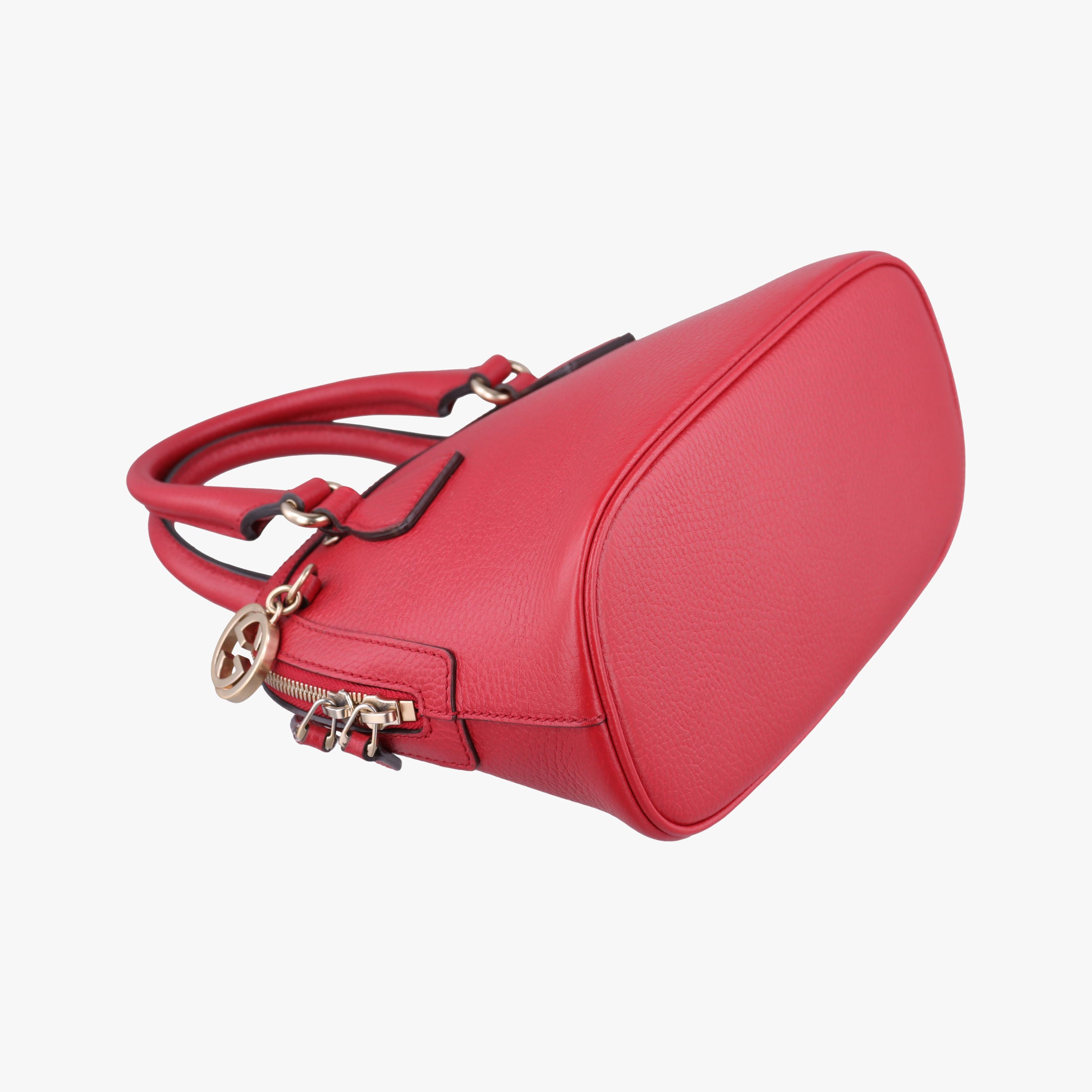 Pre-owned Gucci Interlocking G charm Dome Red Leather 449661 handbag | stylenewstar