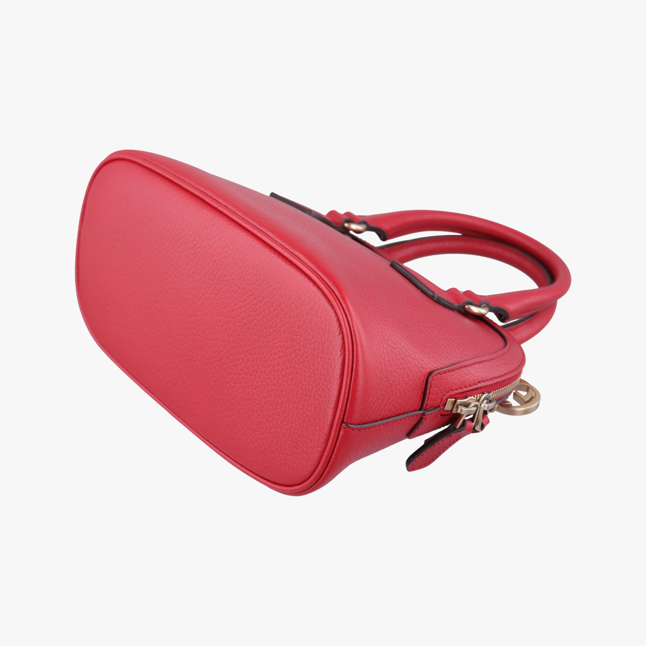 Pre-owned Gucci Interlocking G charm Dome Red Leather 449661 handbag | stylenewstar