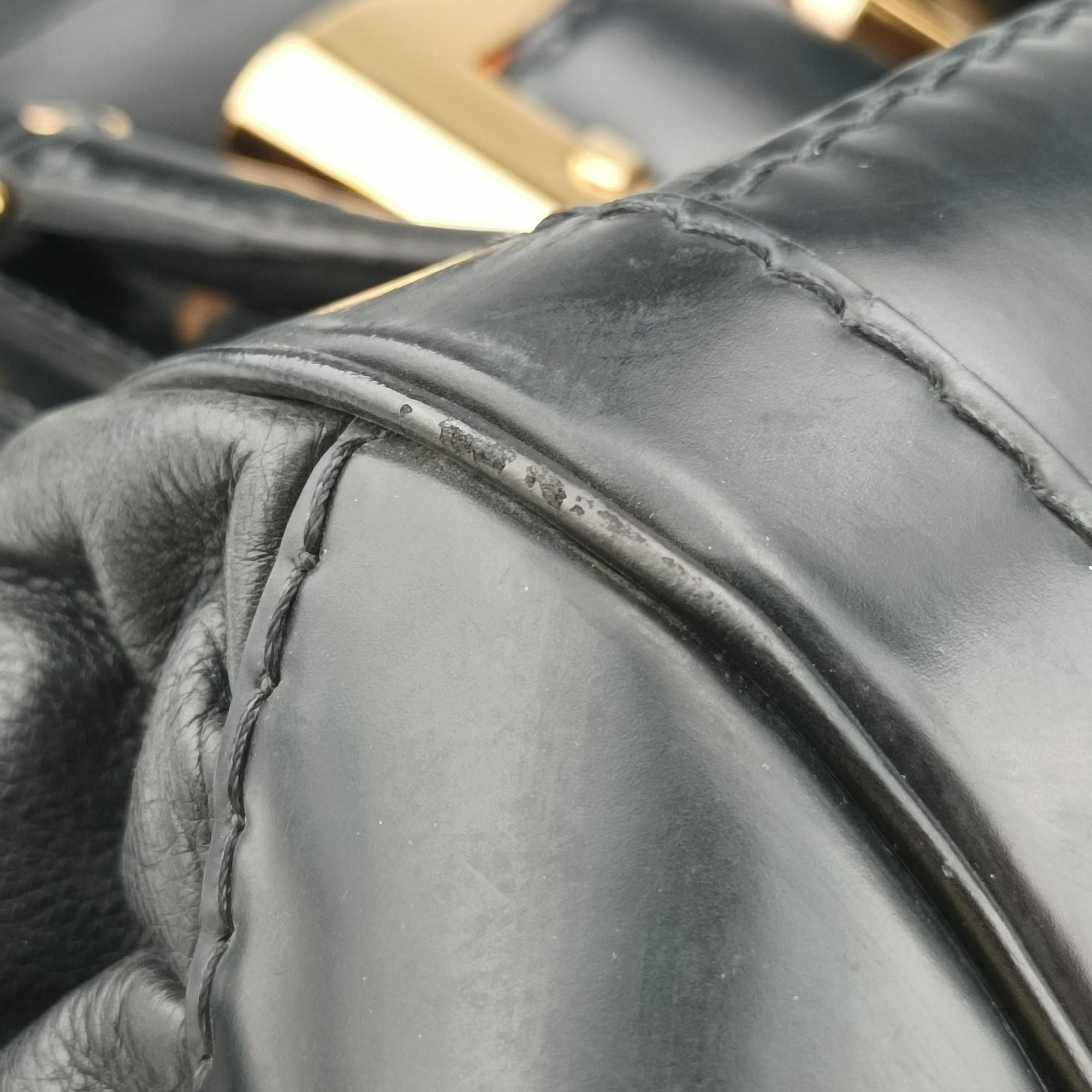 Pre-owned Gucci Dialux Queen Large Black Leather 189881 handbag | stylenewstar