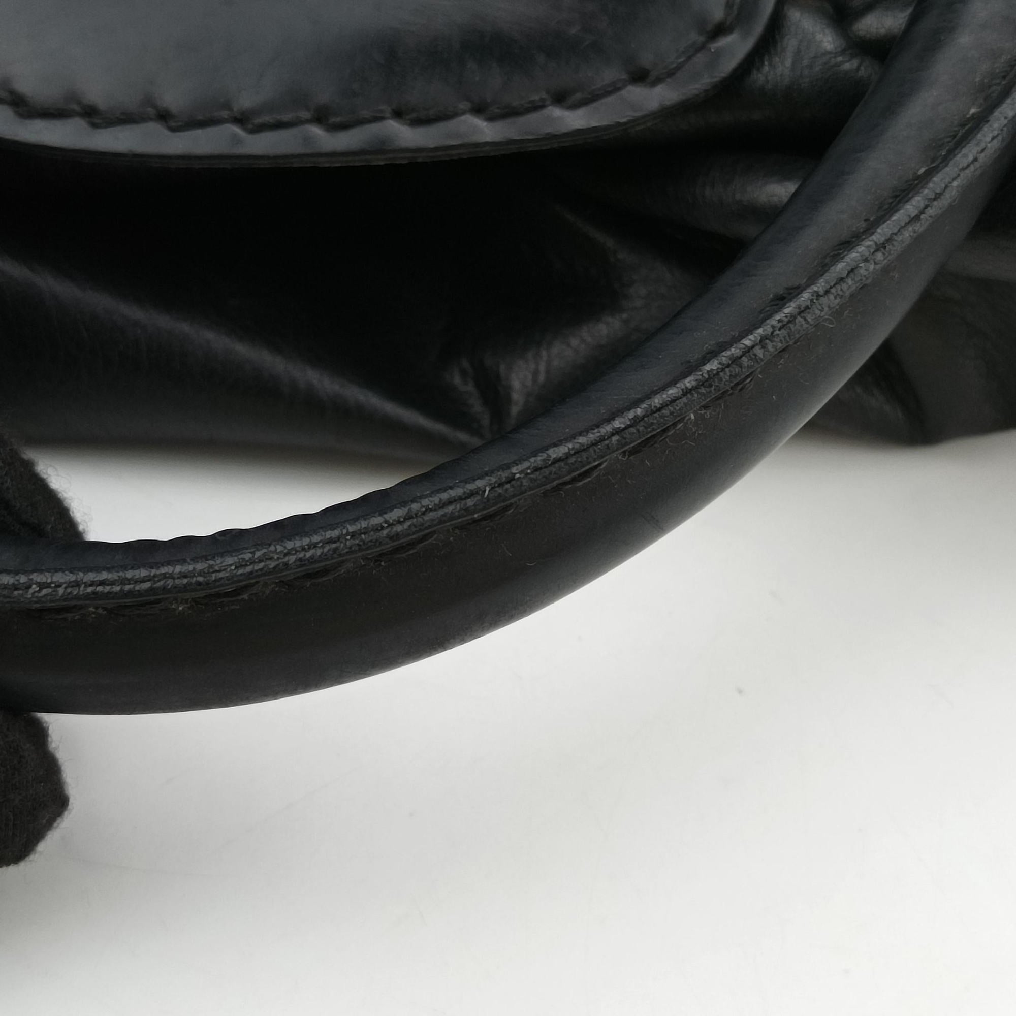 Pre-owned Gucci Dialux Queen Large Black Leather 189881 handbag | stylenewstar